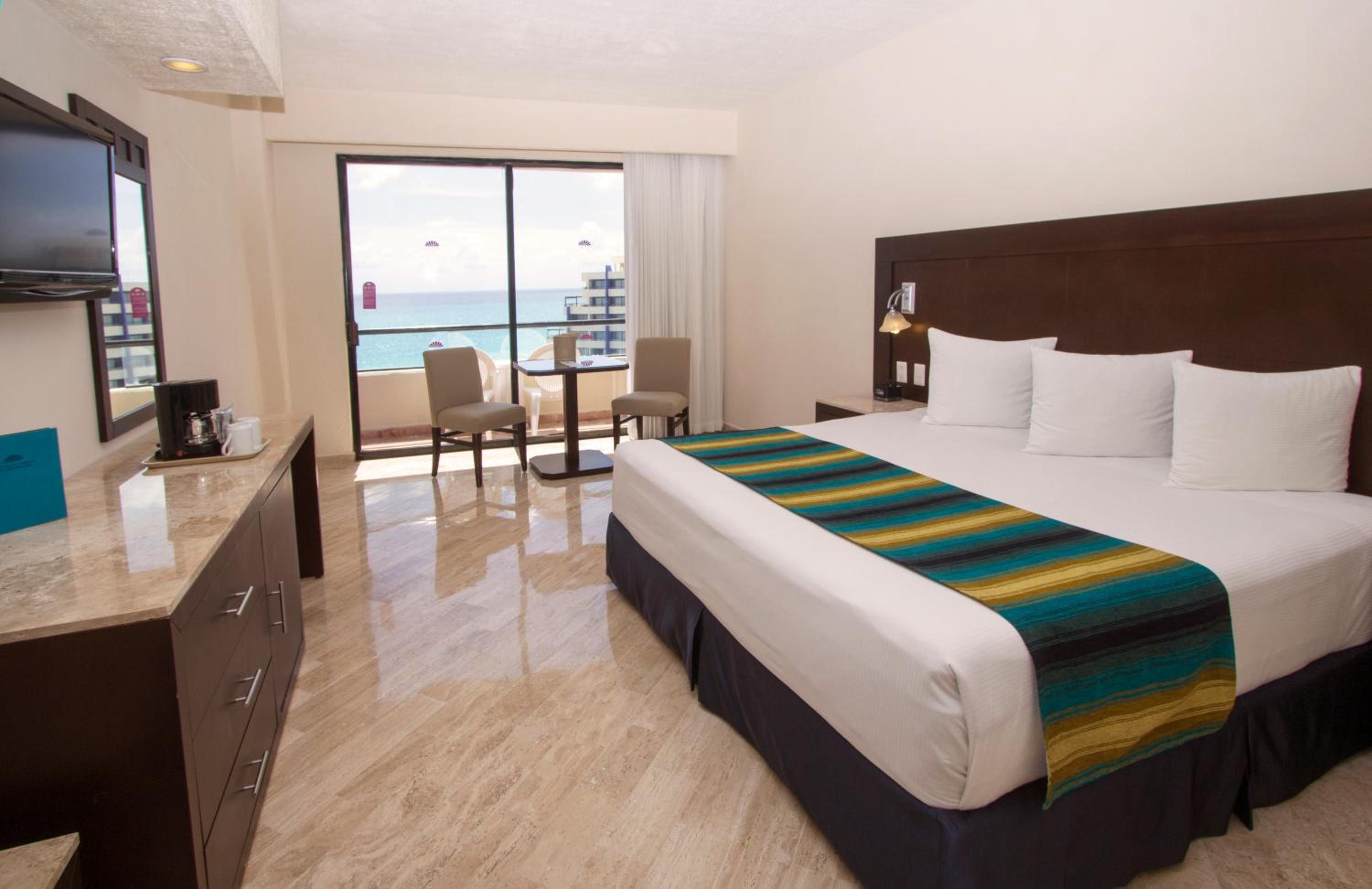 Crown Club Room - Two Adults