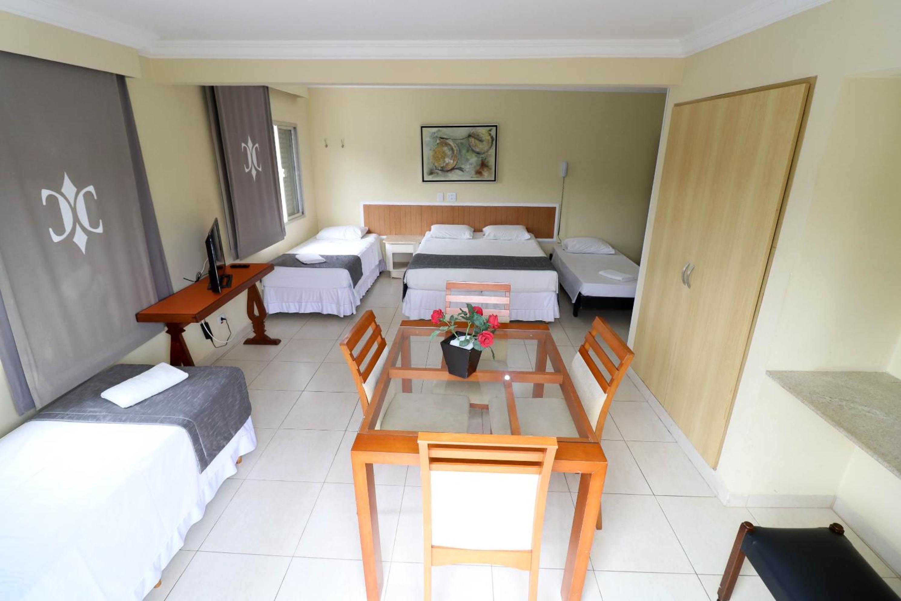 Quadruple Room with Side Sea View photo 2