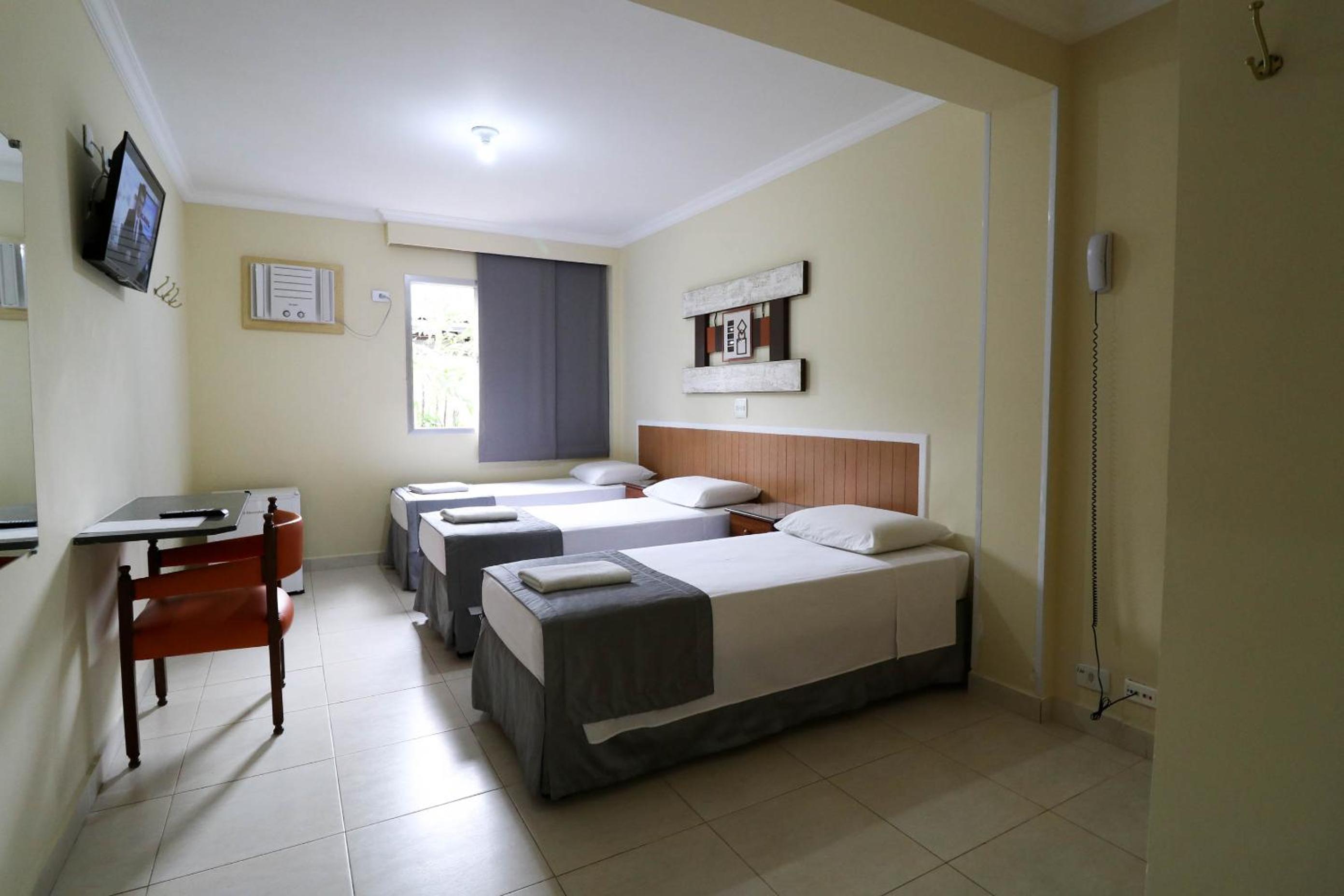 Standard Triple Room photo 3