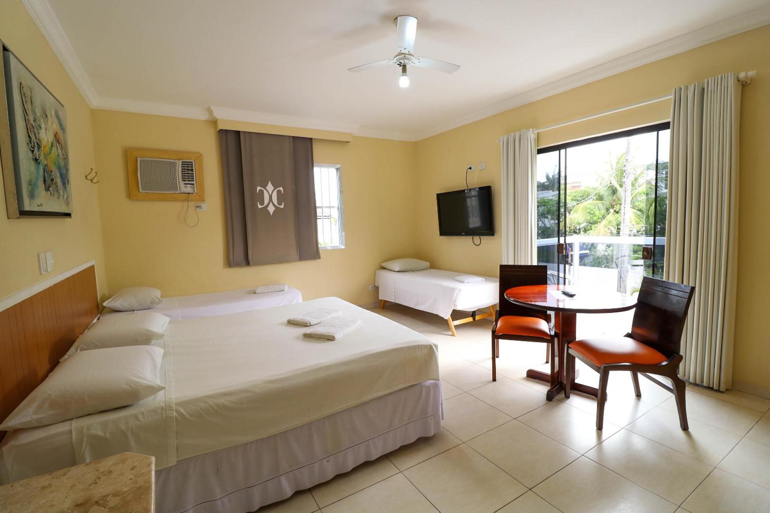 Triple Room with Side Sea View photo 2