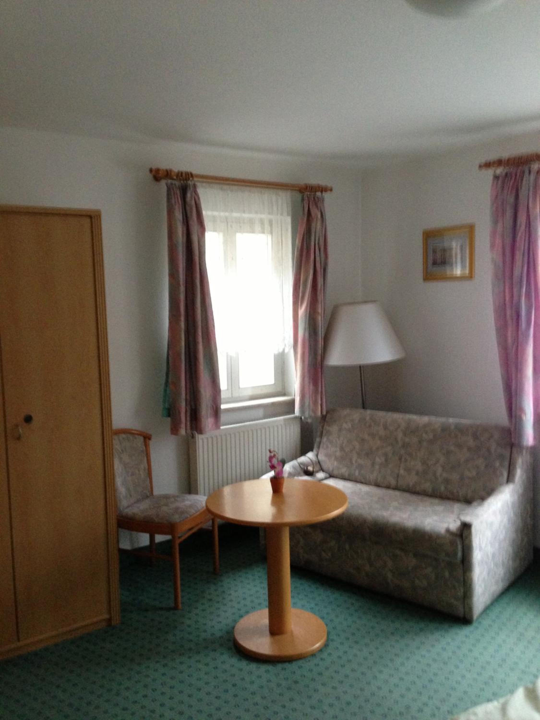Double or Twin Room photo 2