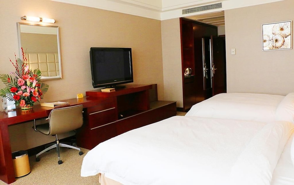 Superior Room, 2 Twin Beds photo 3