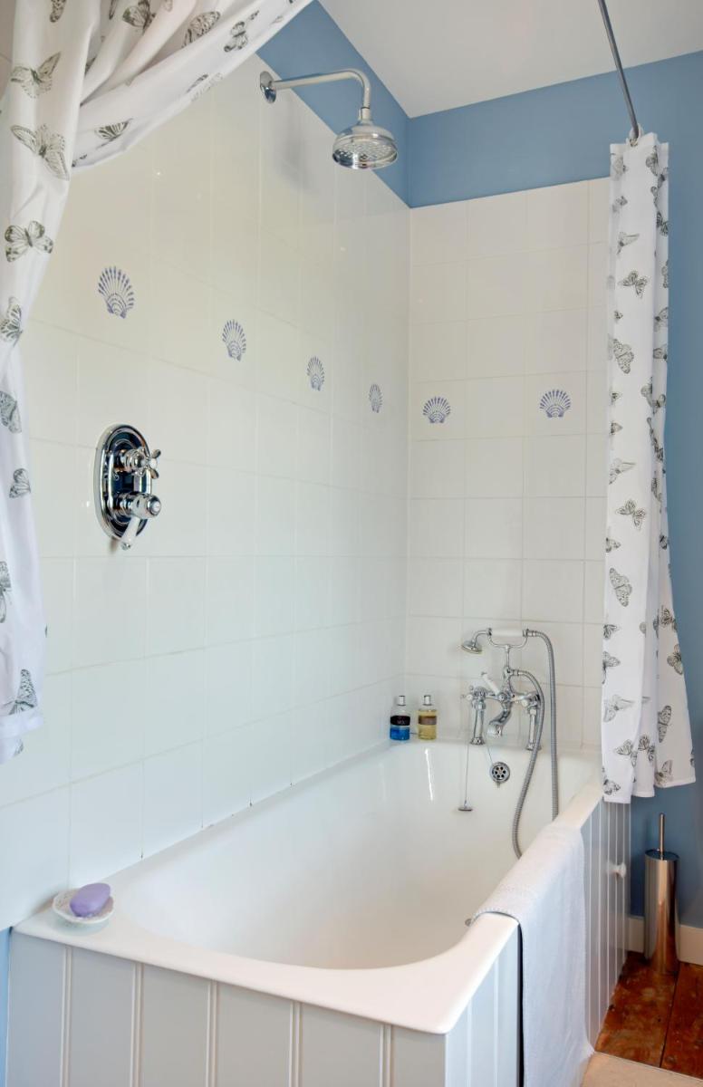 Superior Twin Room photo 2