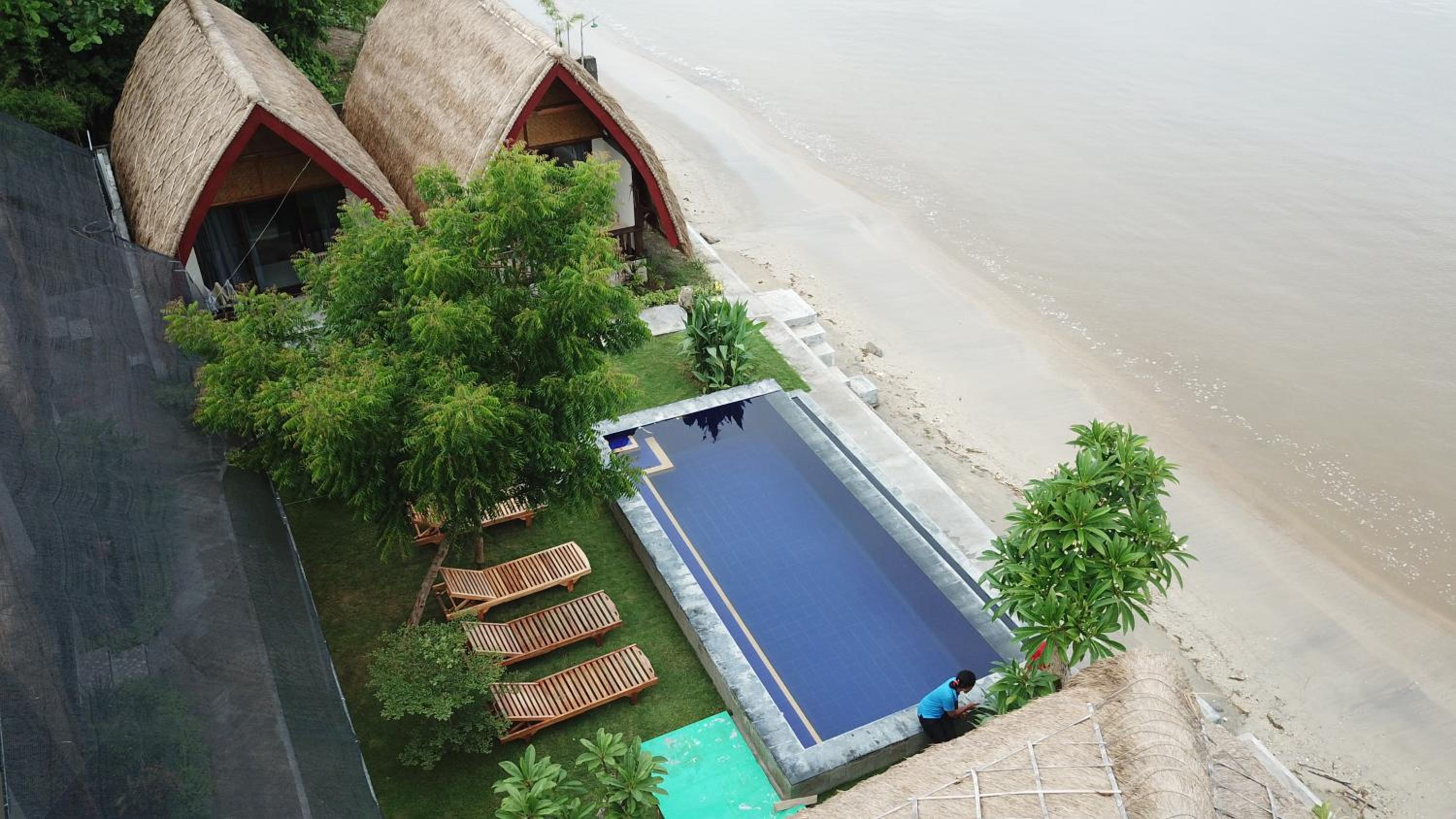 Special Offer - Deluxe Bungalow Sea View With Snorkelling Trip To 3 Islands