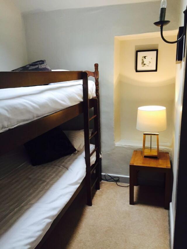 Two-Bedroom Apartment - Photo 4