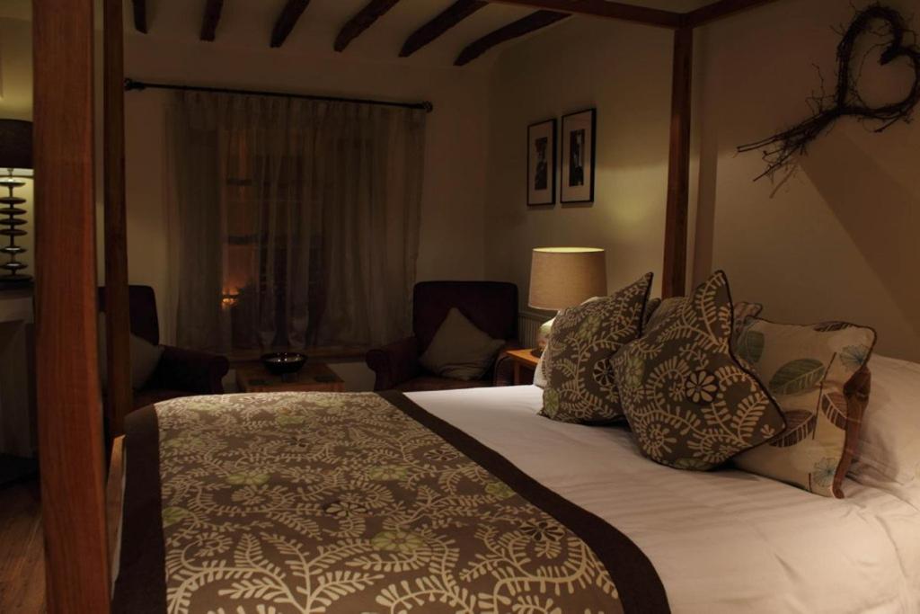 Superior King Suite photo 1