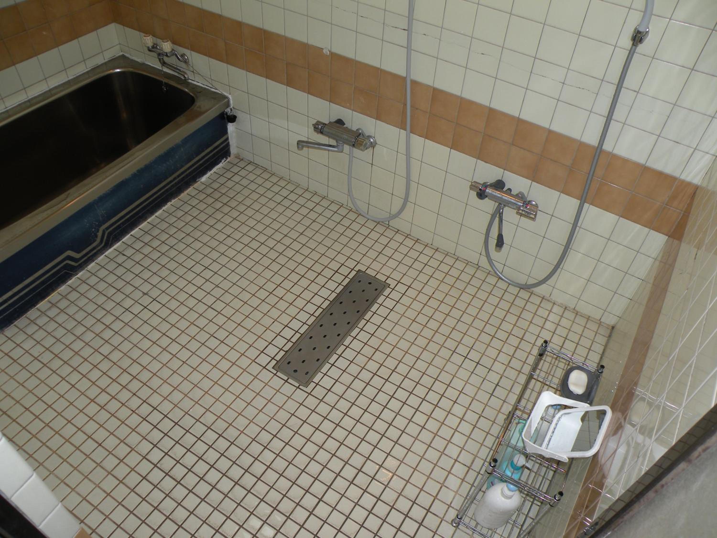 Triple Room with Shared Bathroom photo 3