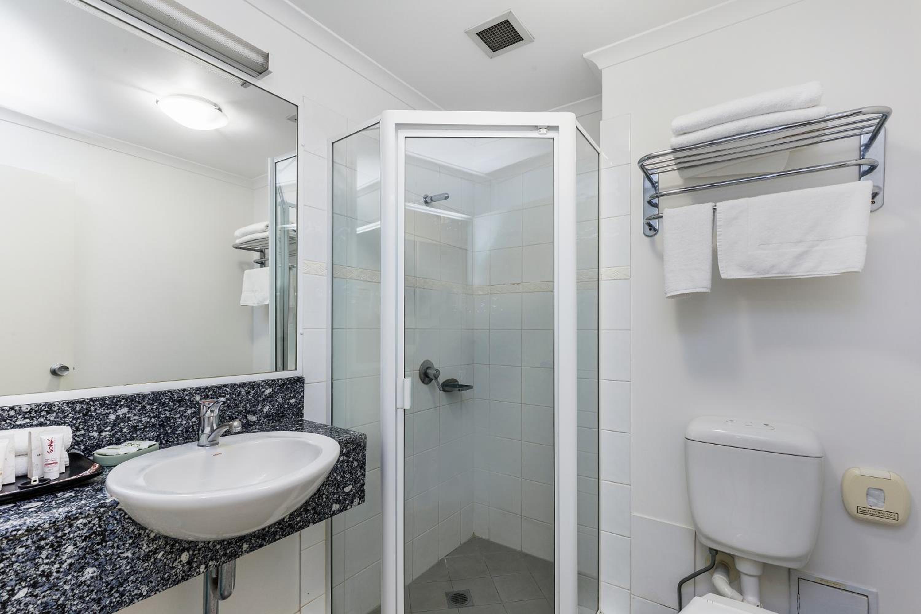 Twin Room with Balcony