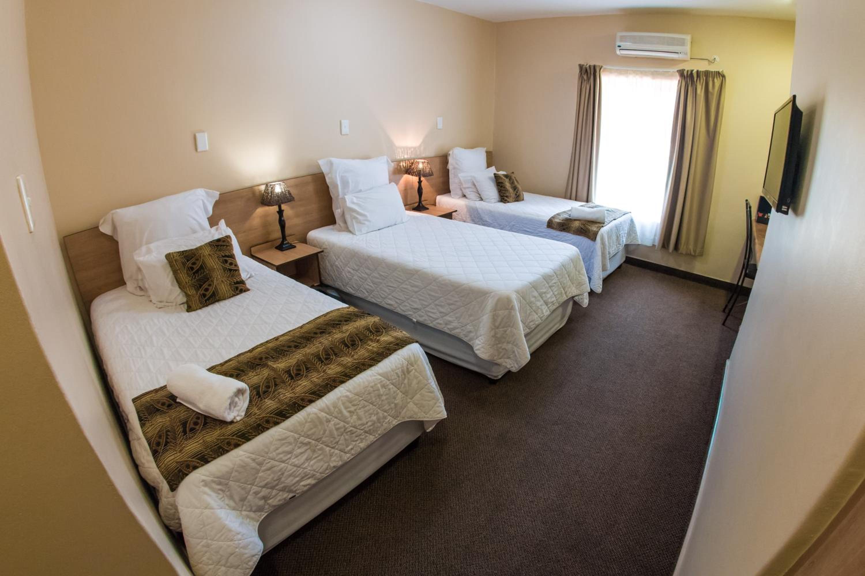 Deluxe Twin Room - Photo 4