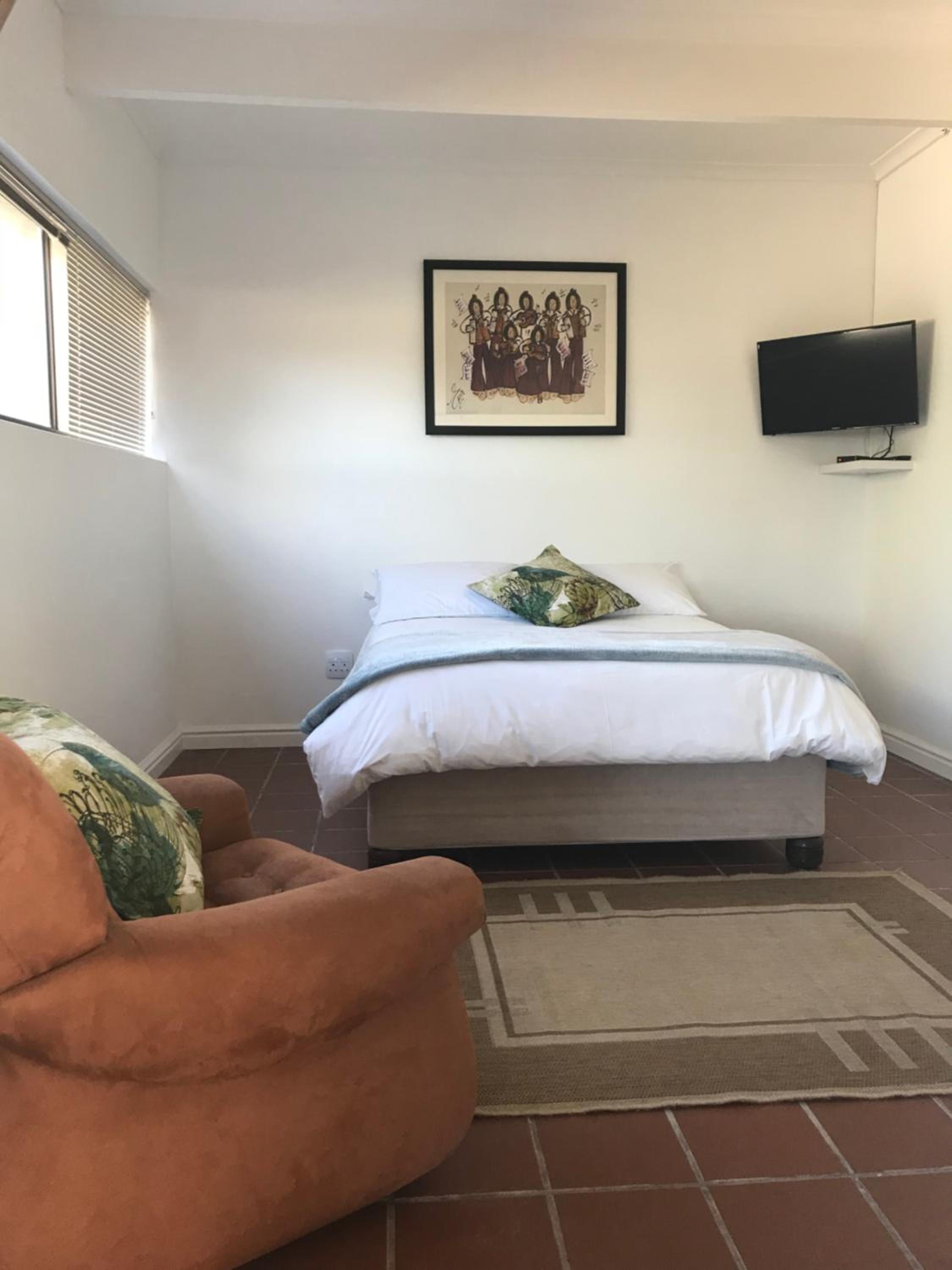 Apartment photo 1