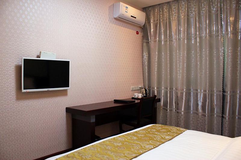 Mainland Chinese Citizens - Business Suite photo 3