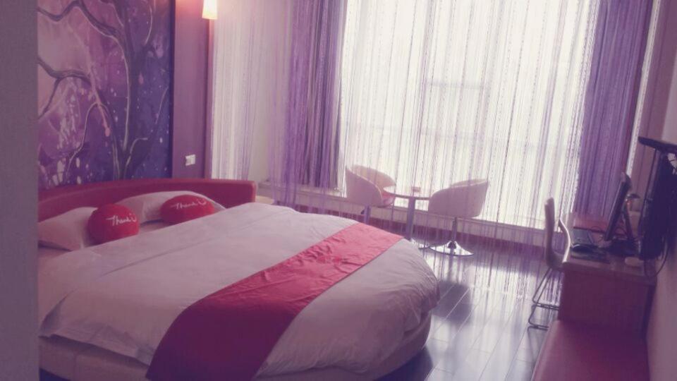 Mainland Chinese Citizens - Flavour Round Bed Room