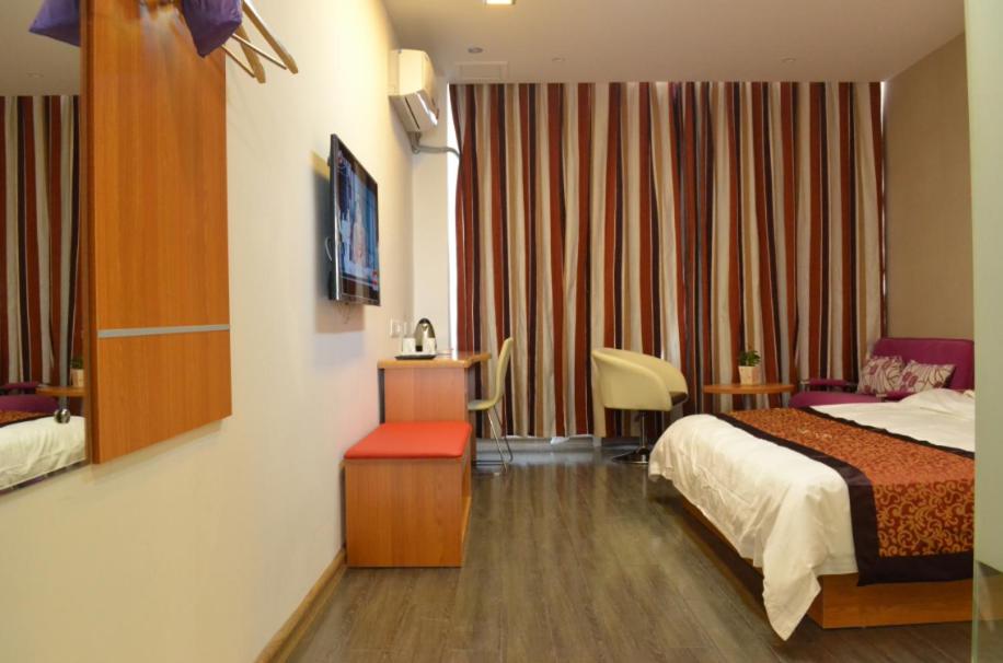 Mainland Chinese Citizens - Standard Double Room