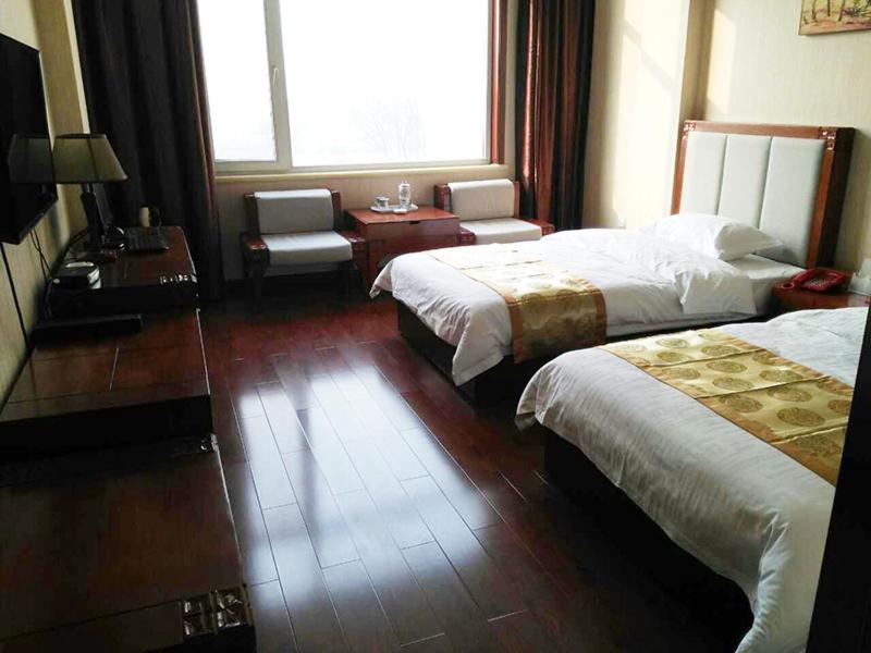 Mainland Chinese Citizens - Standard Twin Room photo 1