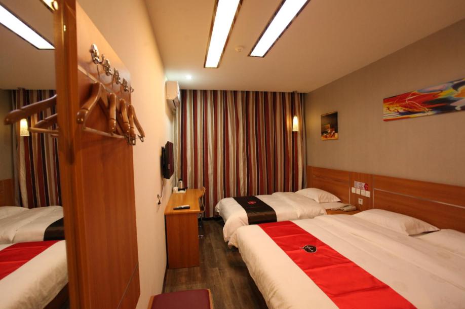 Mainland Chinese Citizens - Standard Twin Room photo 1