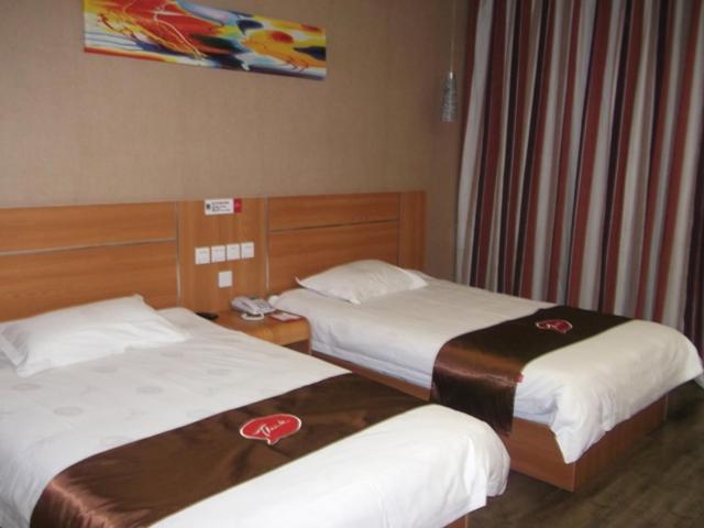 Mainland Chinese Citizens - Standard Twin Room photo 1
