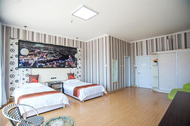 Mainland Chinese Citizens - Special Offer Twin Room - Photo 1