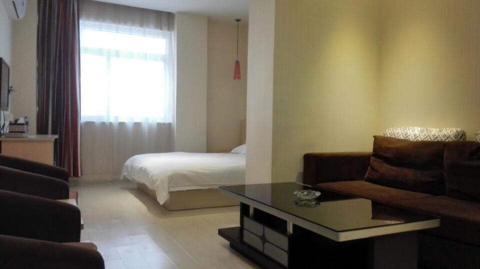 Mainland Chinese Citizens - Business Suite photo 3