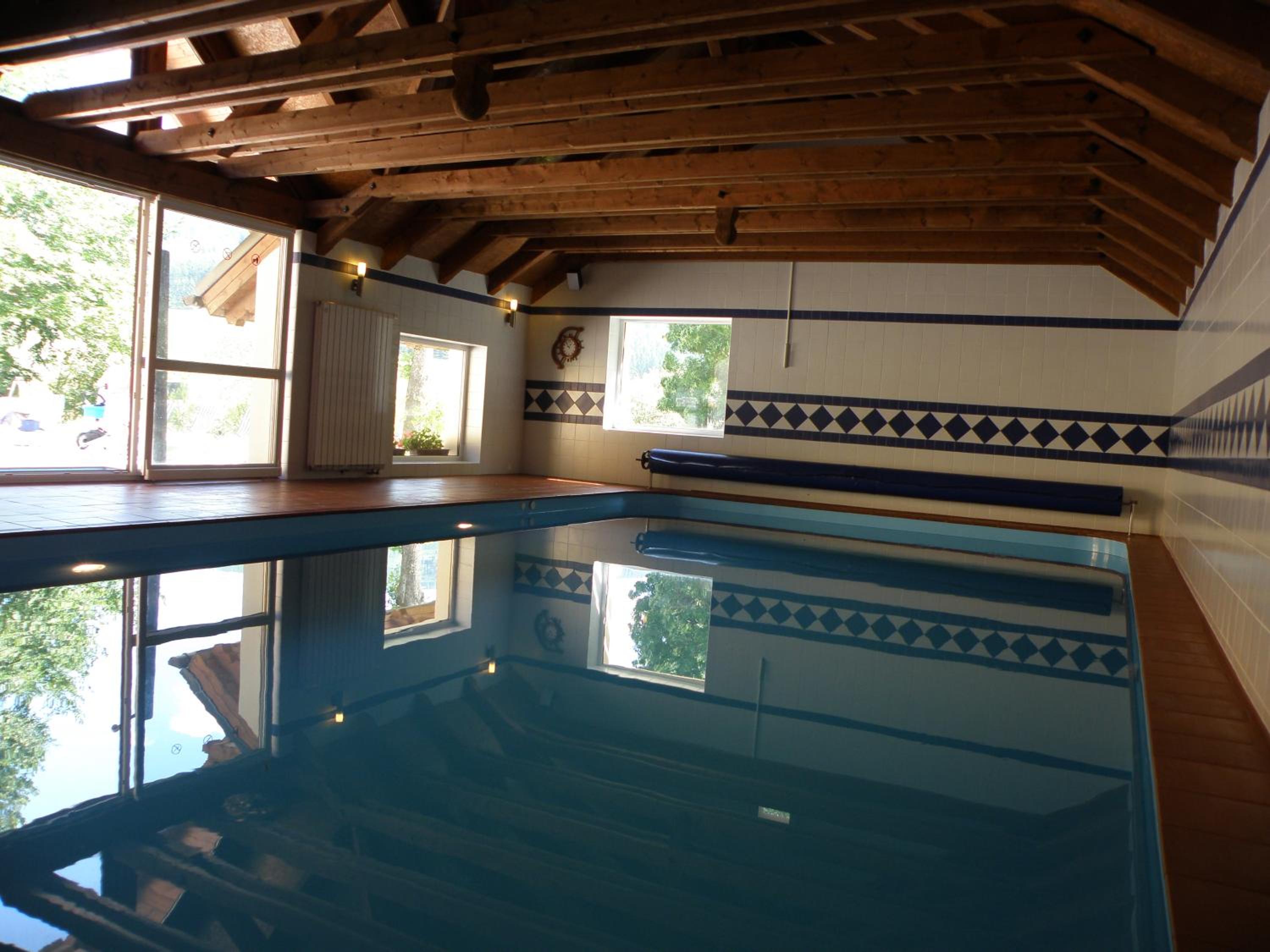 Twin Room - Photo 12