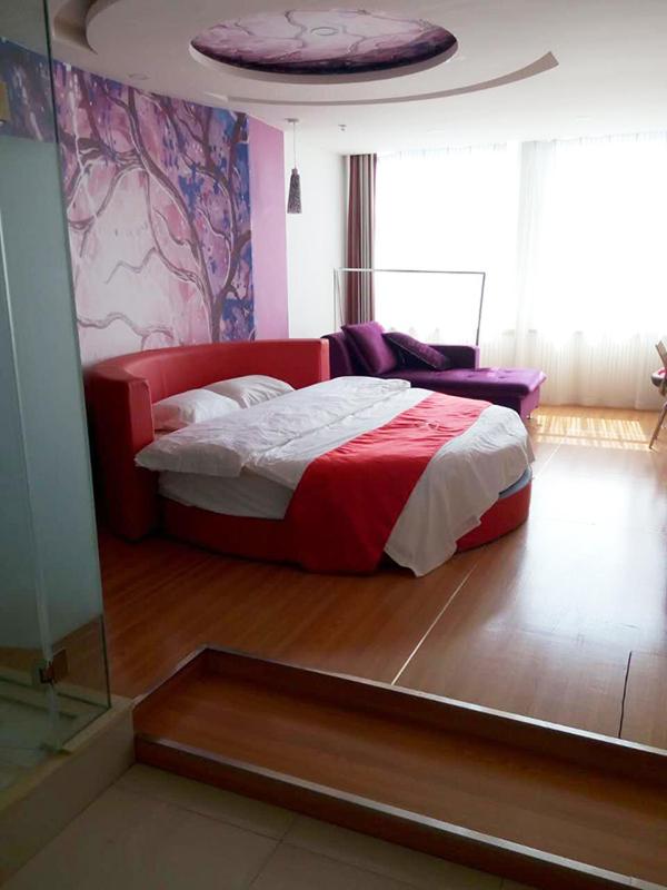 Mainland Chinese Citizens - Flavour Round Bed Room photo 1