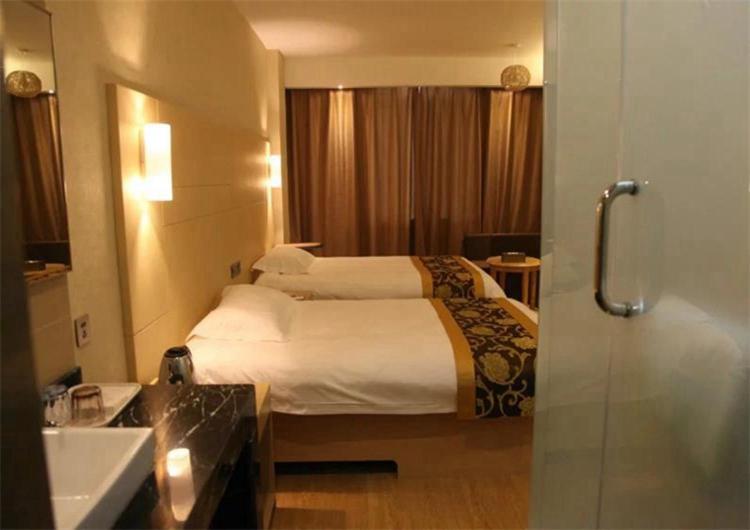 Mainland Chinese Citizens - Superior Twin Room - Photo 4