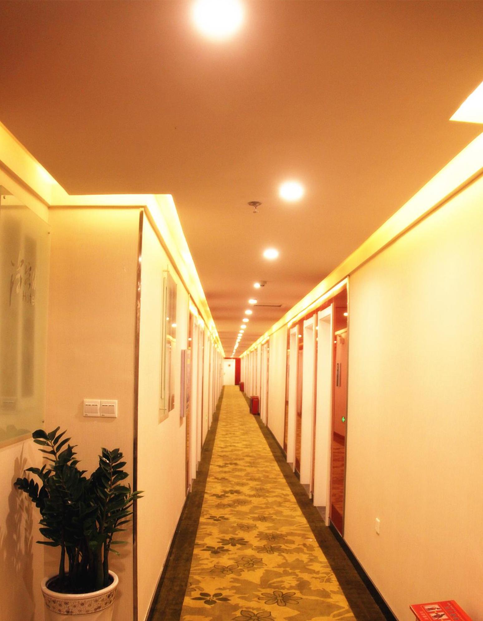 Mainland Chinese Citizens - Superior Twin Room photo 2