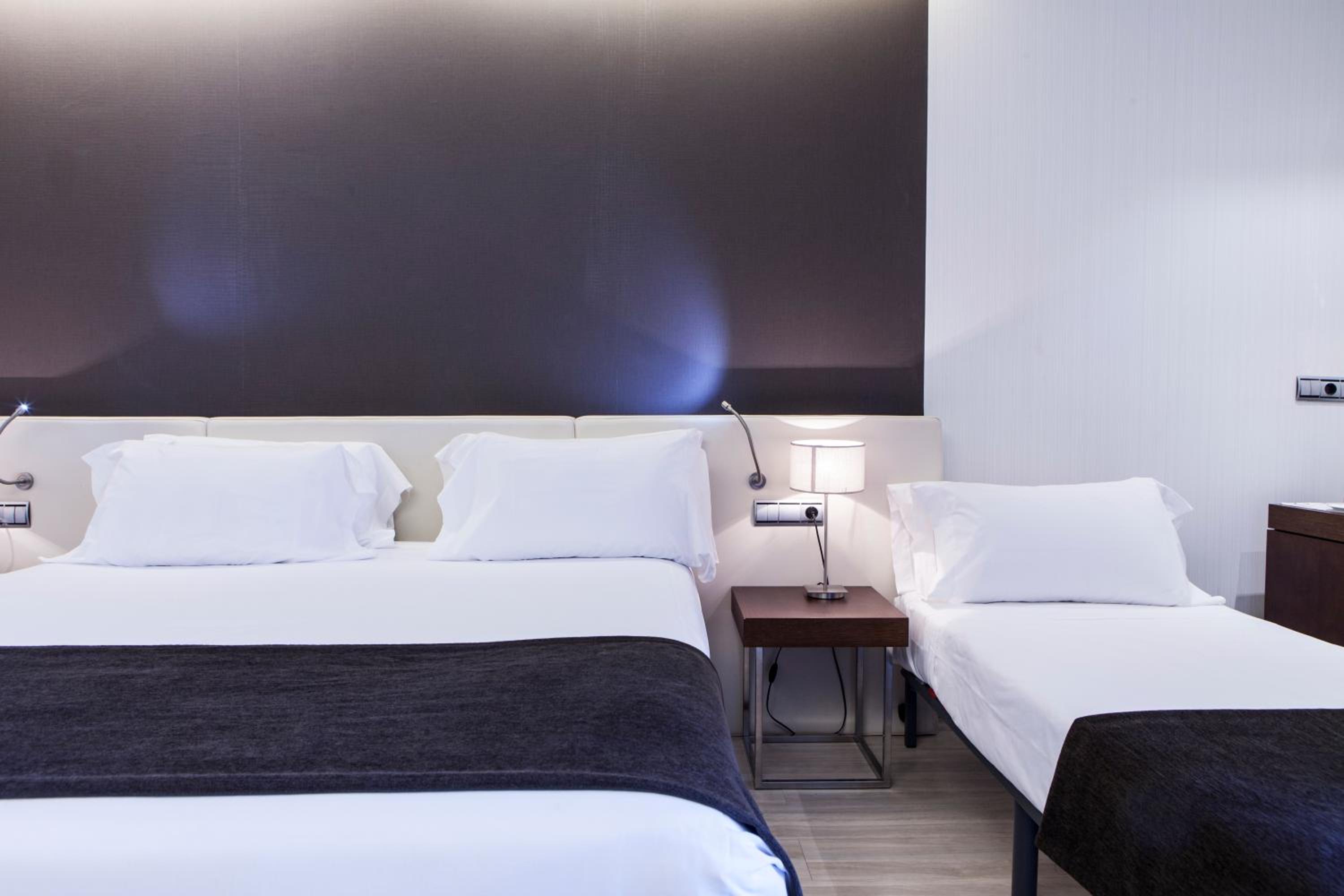 Triple Room - Photo 2