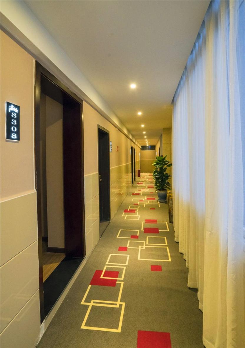 Mainland Chinese Citizens - Standard Double Room photo 3