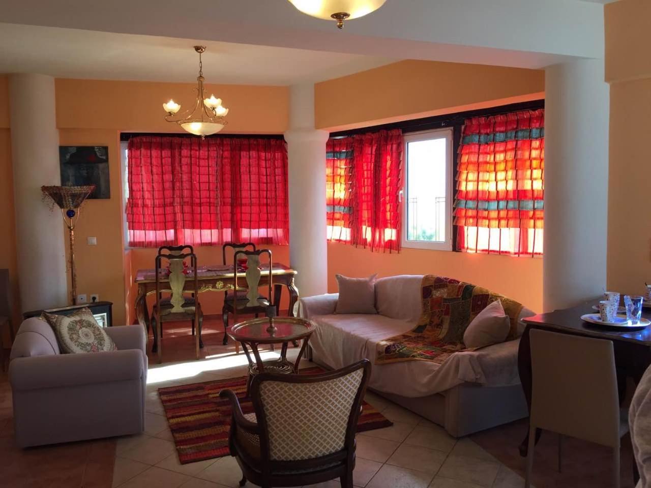 Deluxe Apartment with Sea View 2nd floor - Photo 8