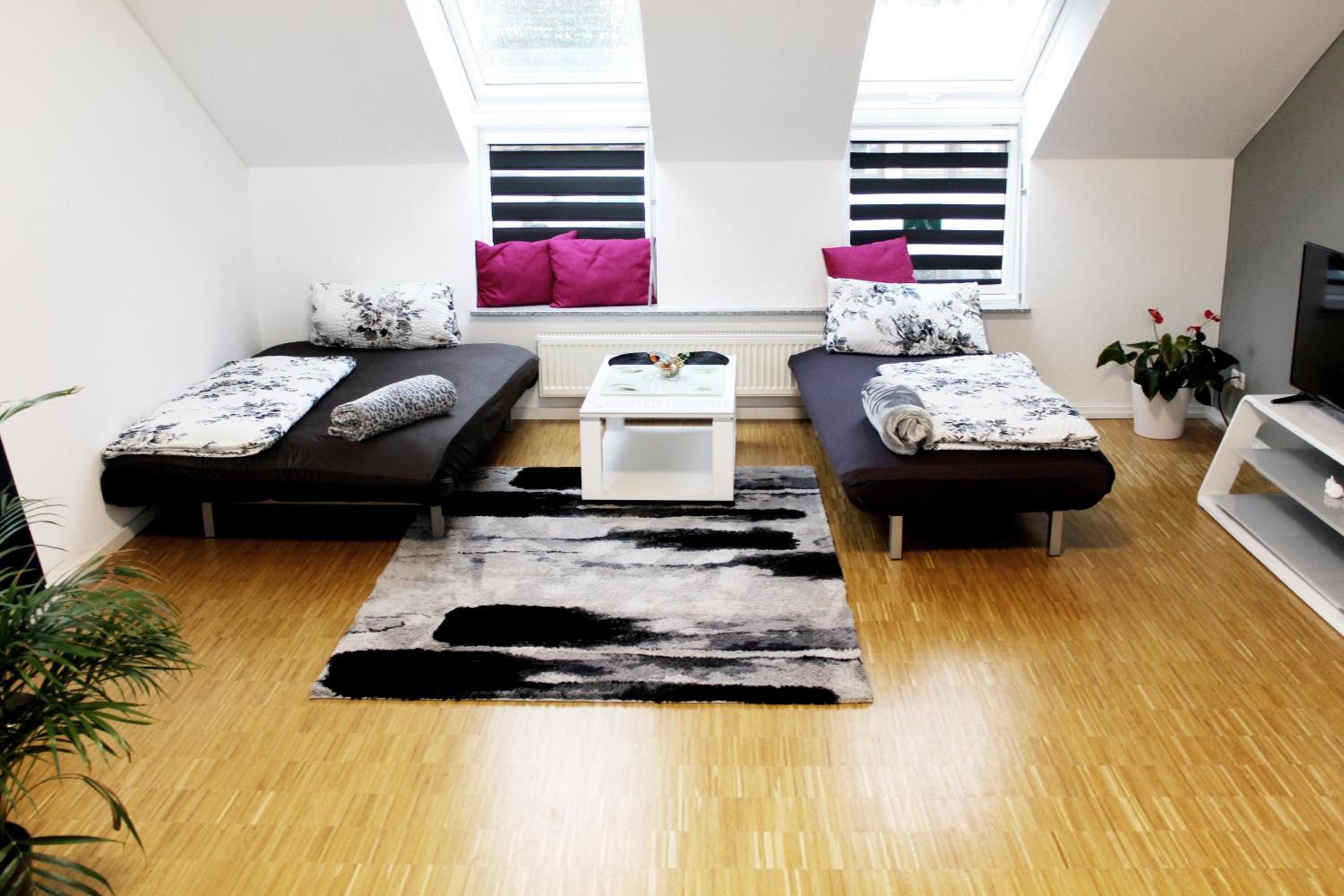 Apartment - Attic Floor with Air-Conditioning - Photo 16