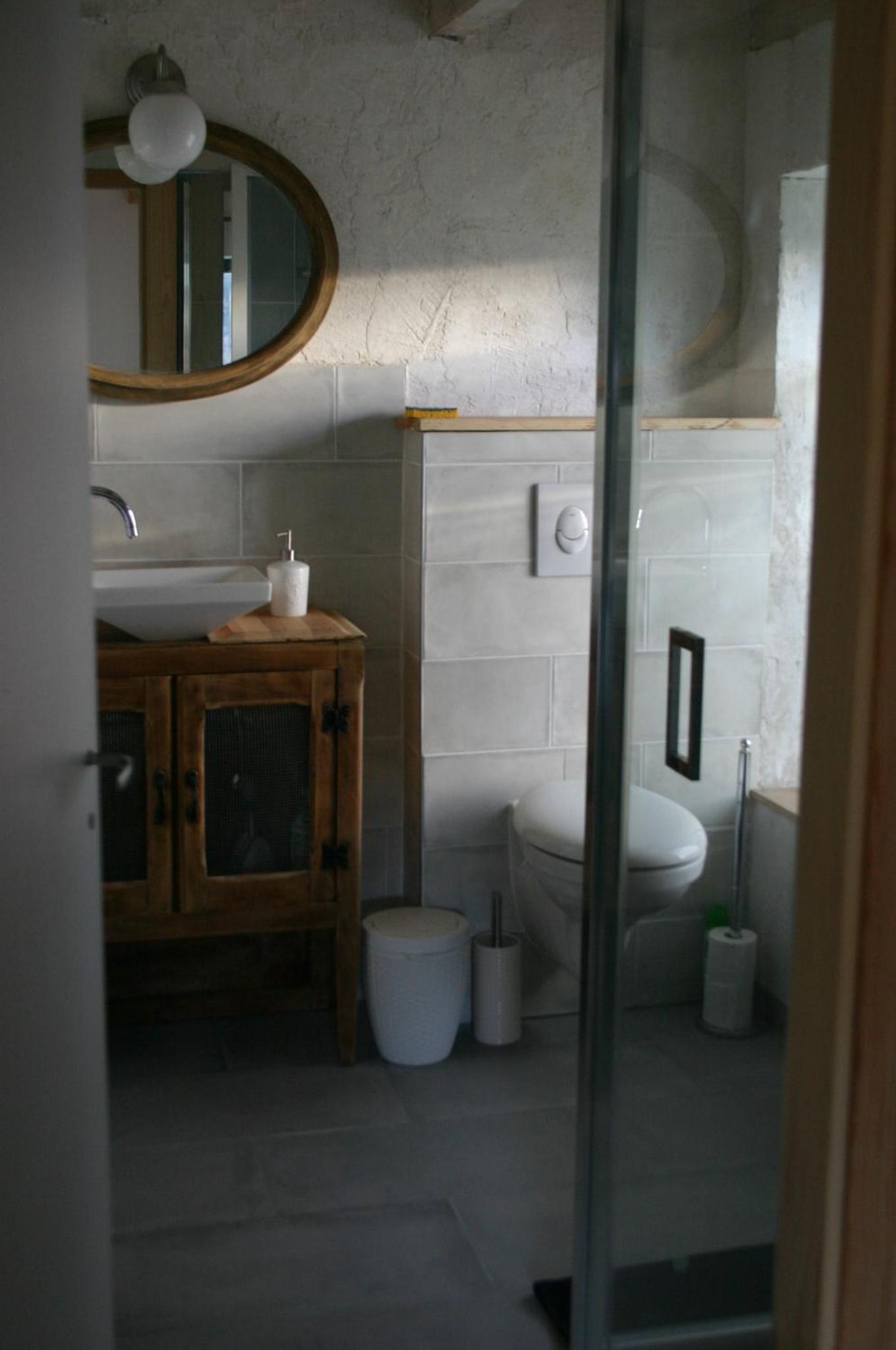 Double or Twin Room with Mountain View - Photo 6