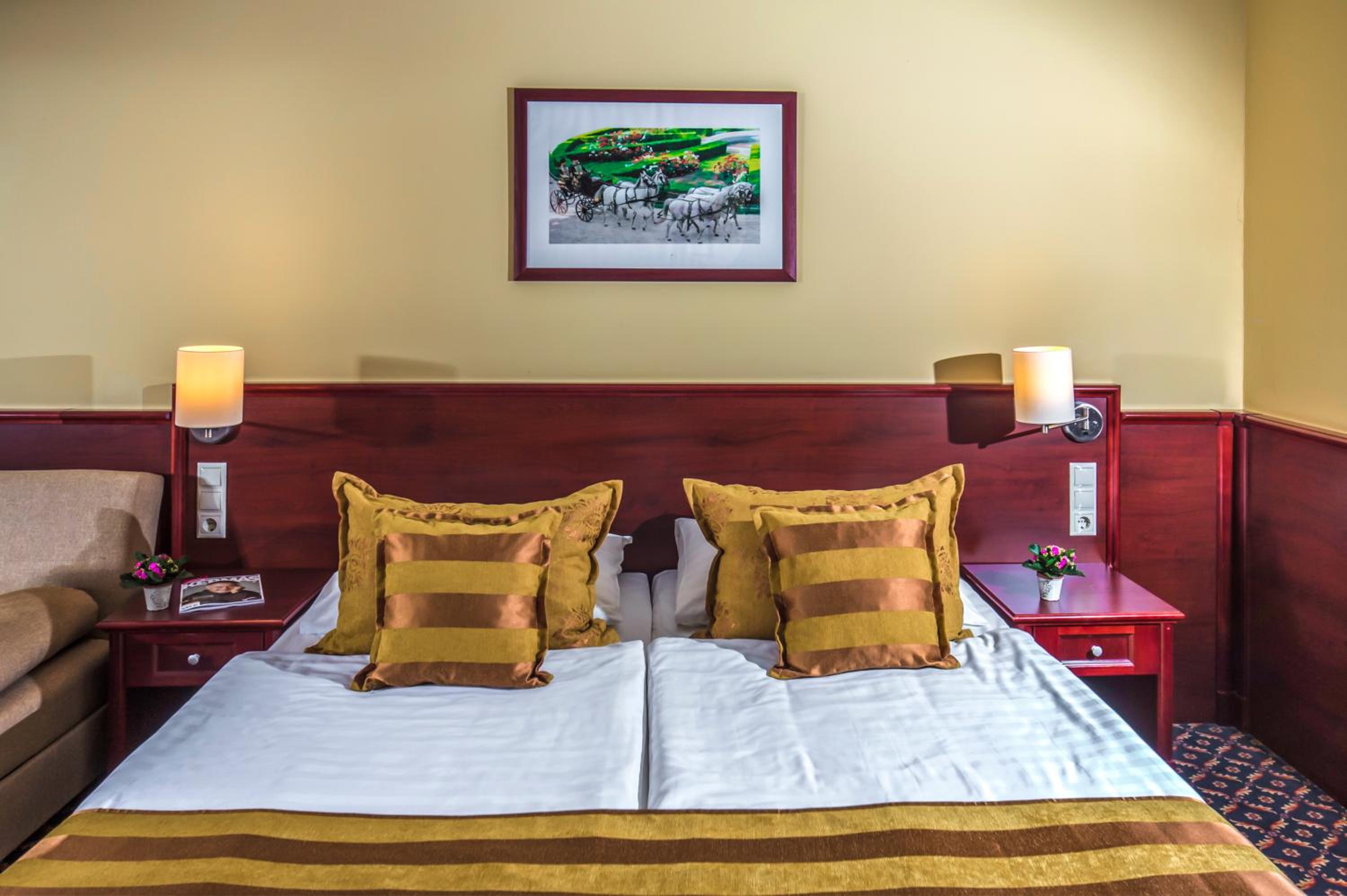 Standard Double Room - Photo 3