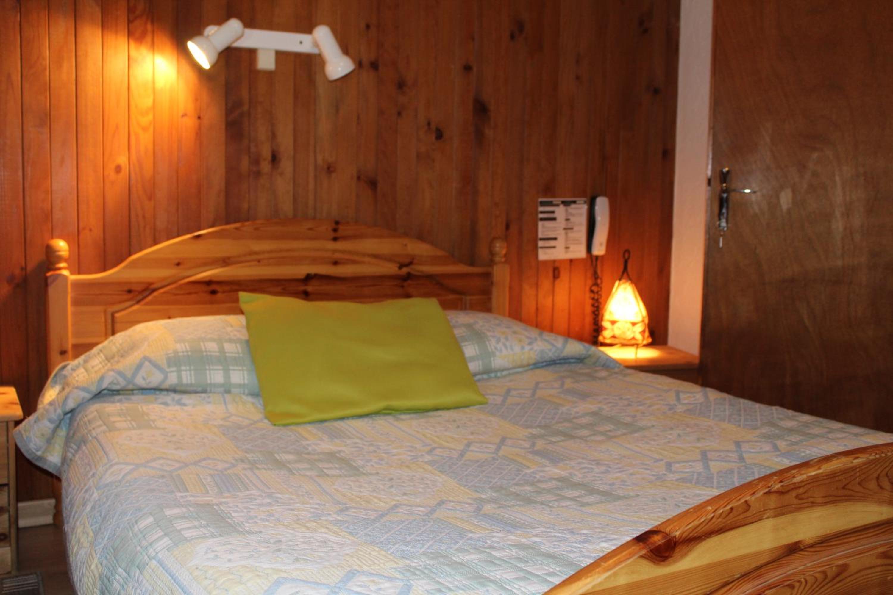 Double or Twin Room photo 3