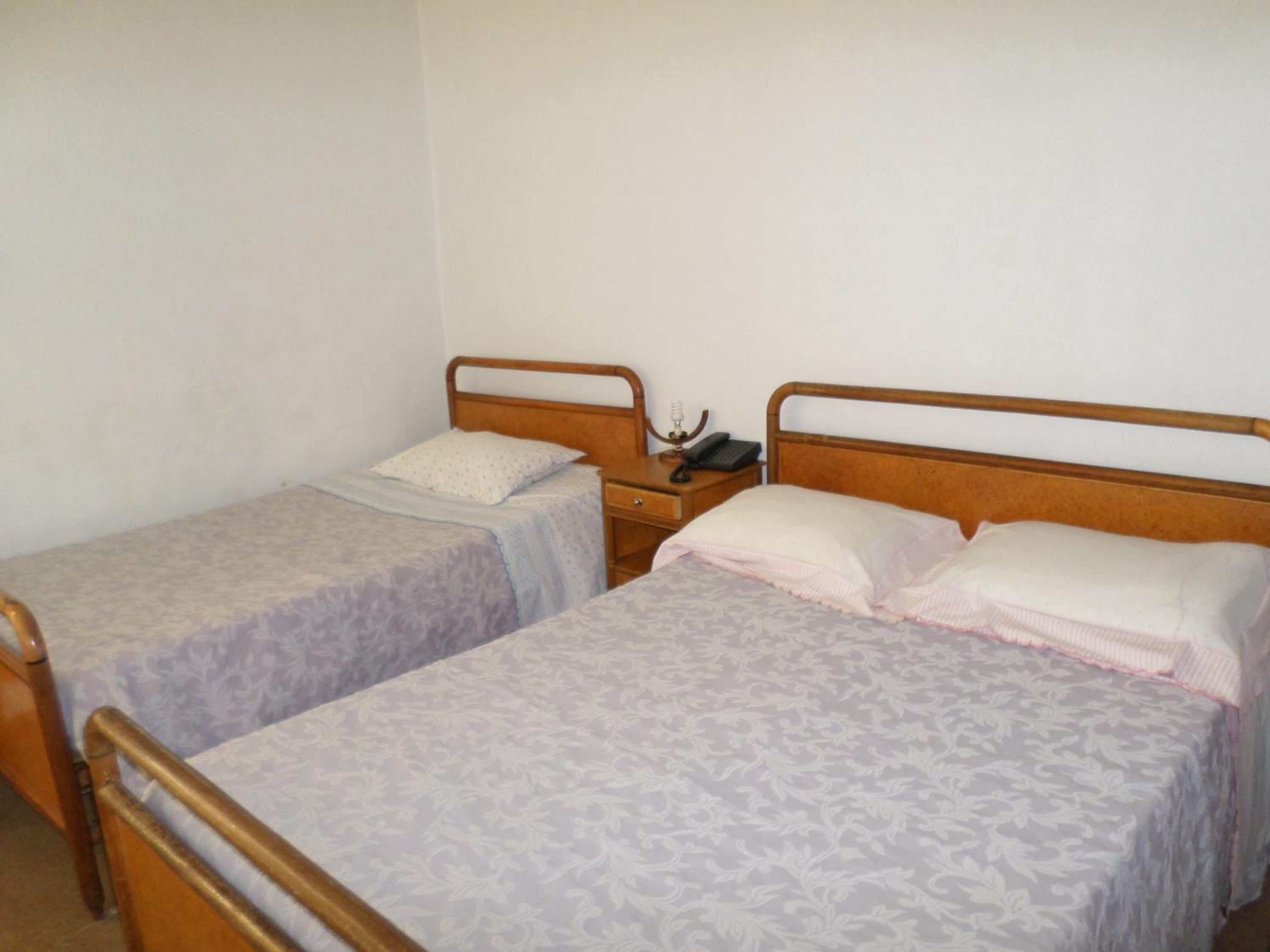 Triple Room with Private Bathroom photo 2