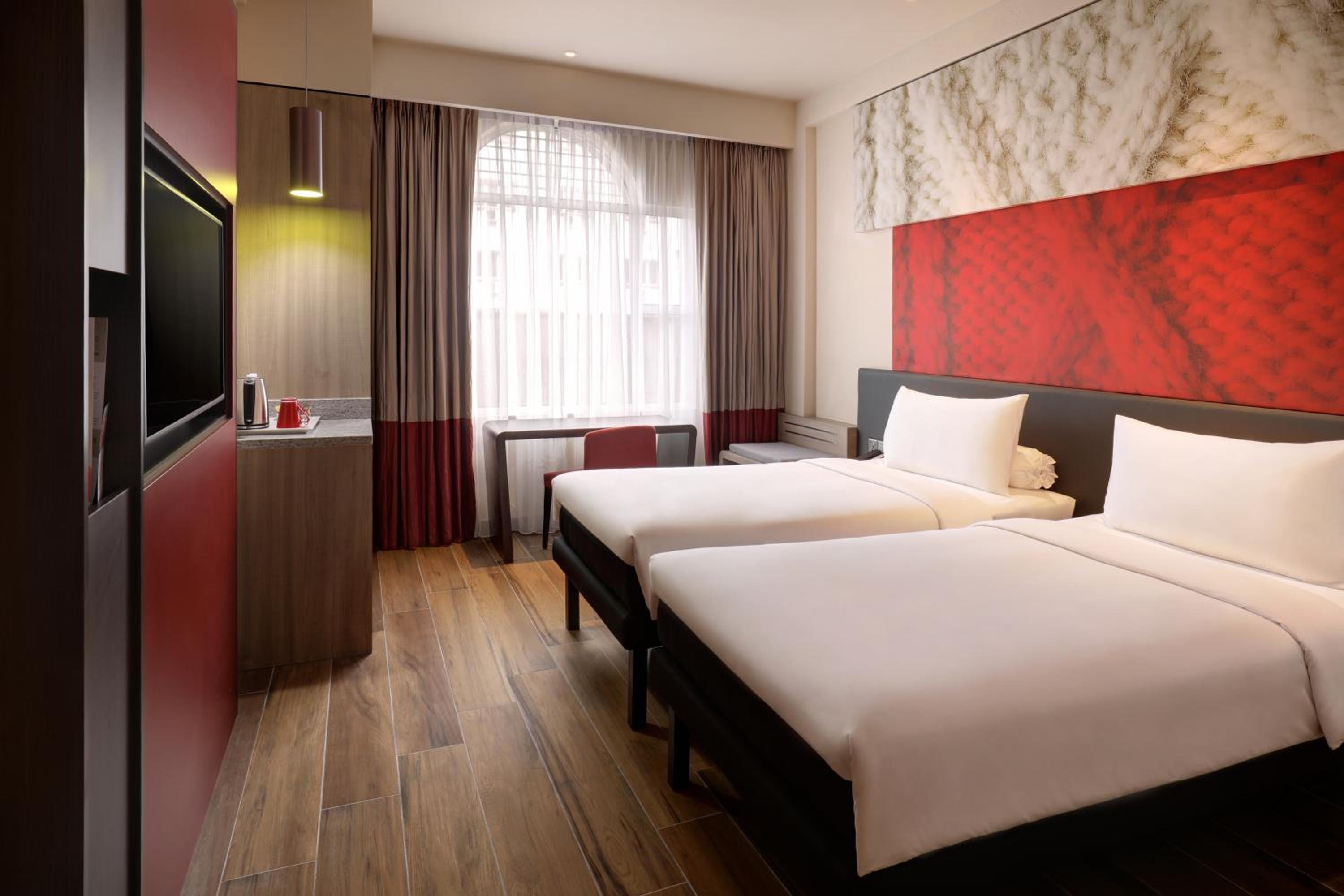 Standard Twin Room photo 3