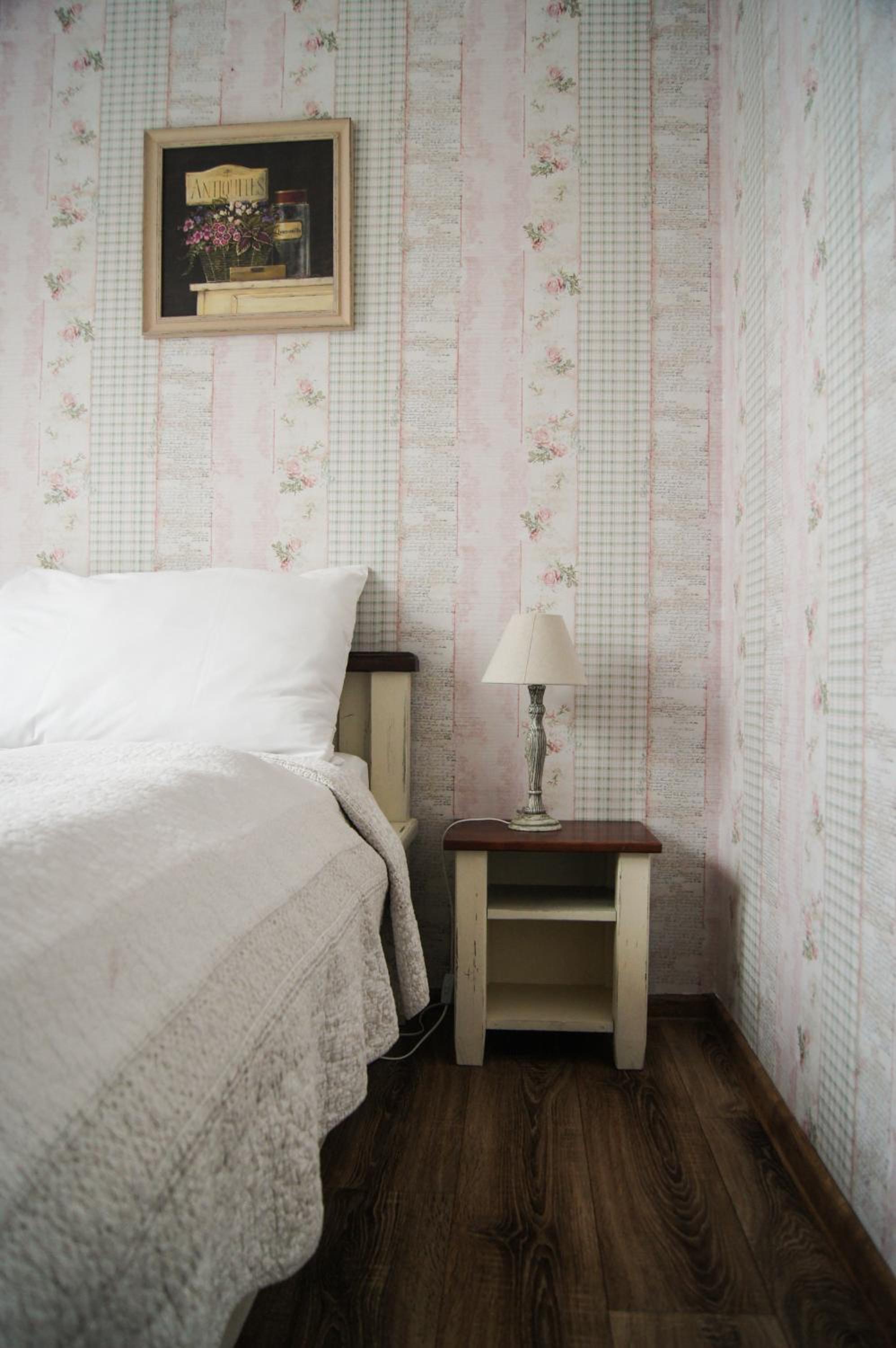 Twin Room - Photo 12