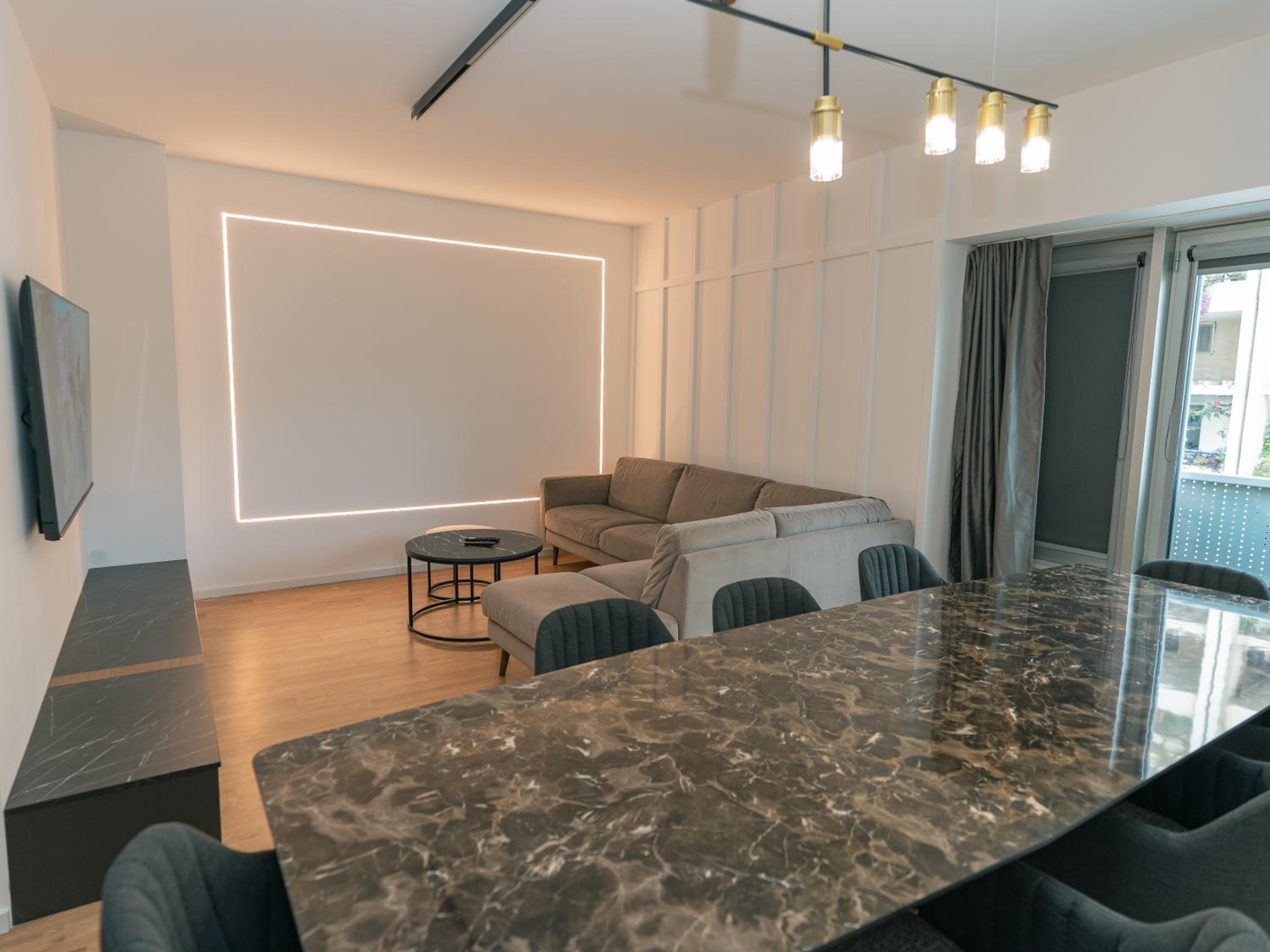 Superior Apartment