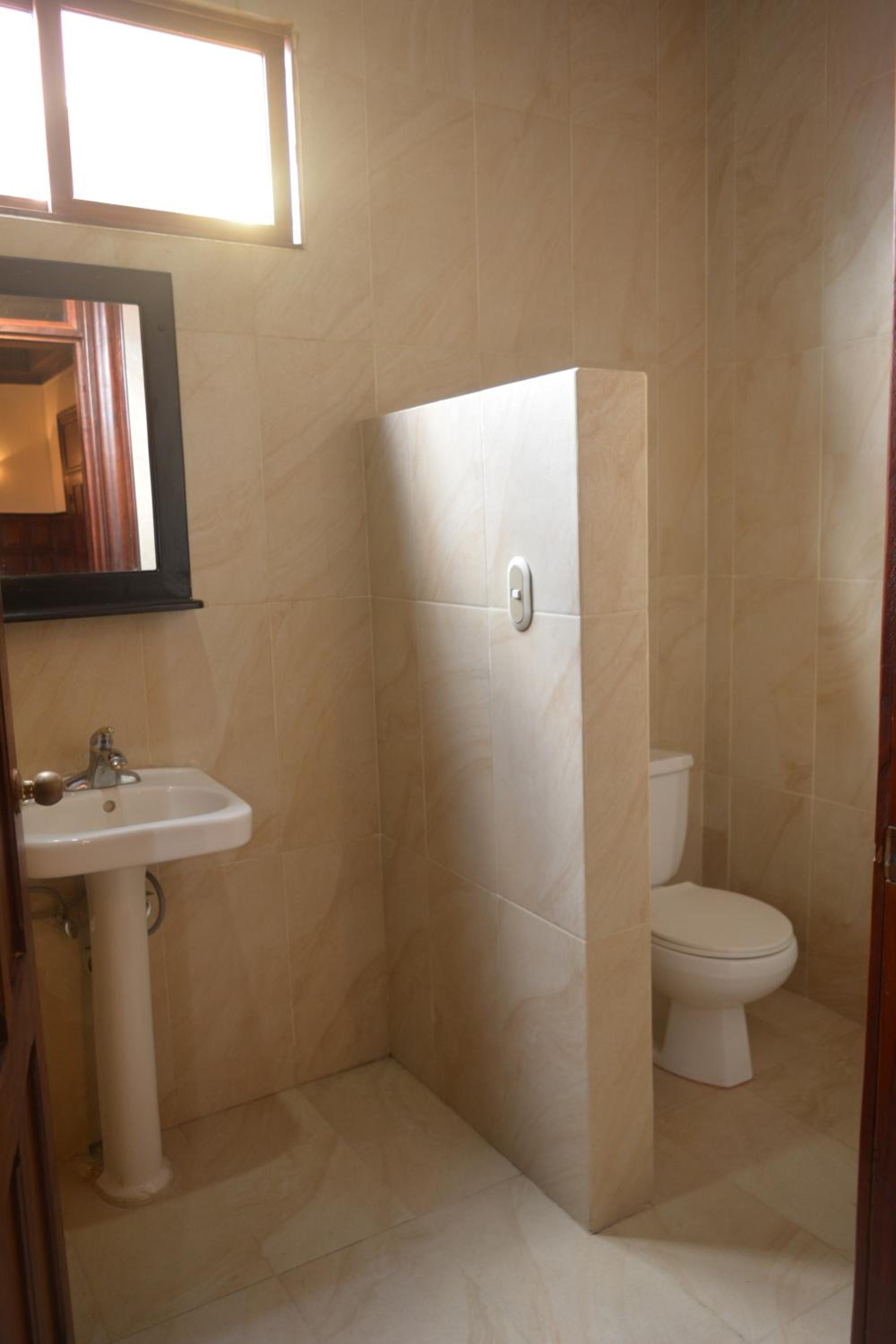 Deluxe King Room photo 3