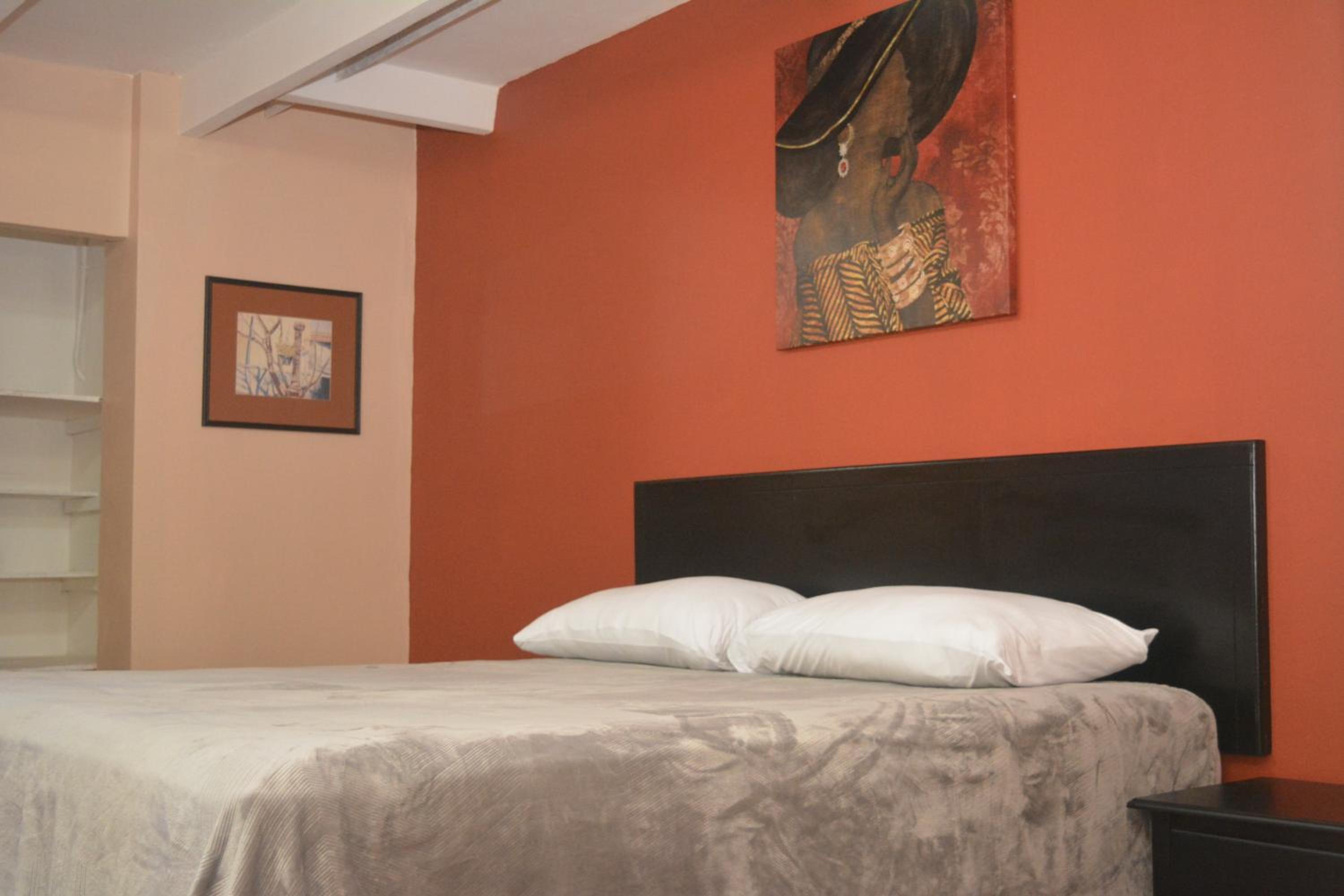Deluxe King Room photo 2