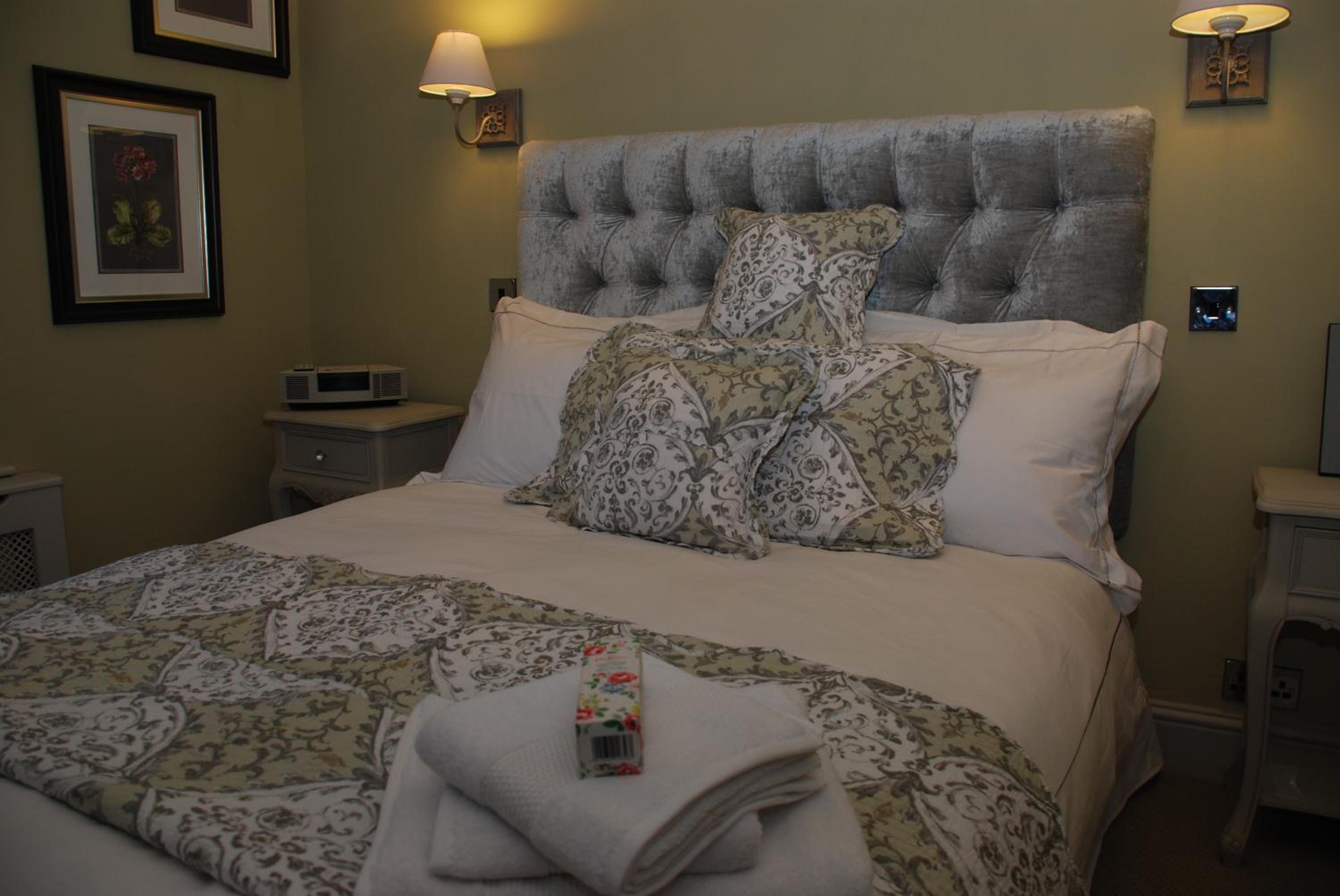 Deluxe King Room photo 3