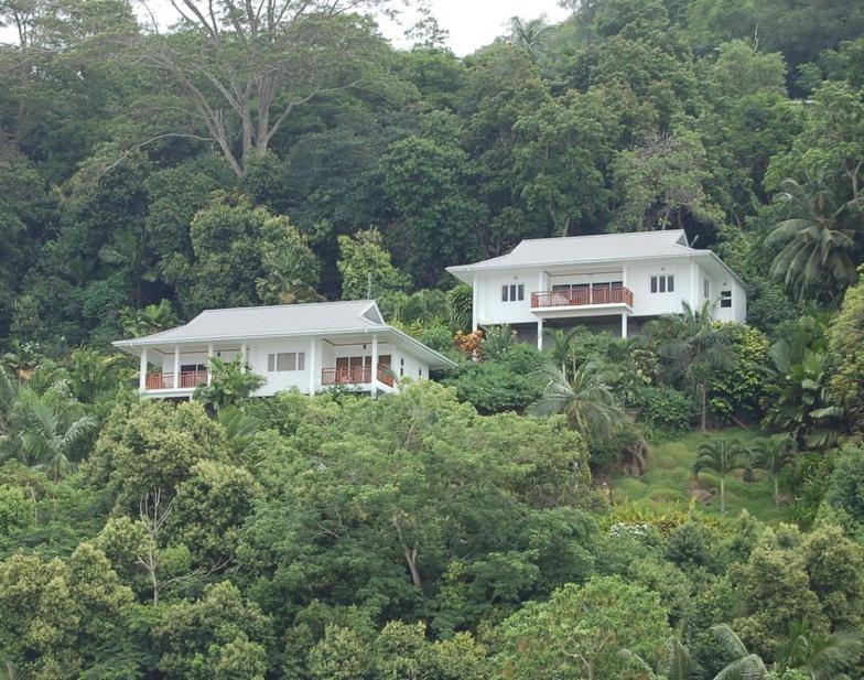 Standard Two-Bedroom Villa - Photo 11