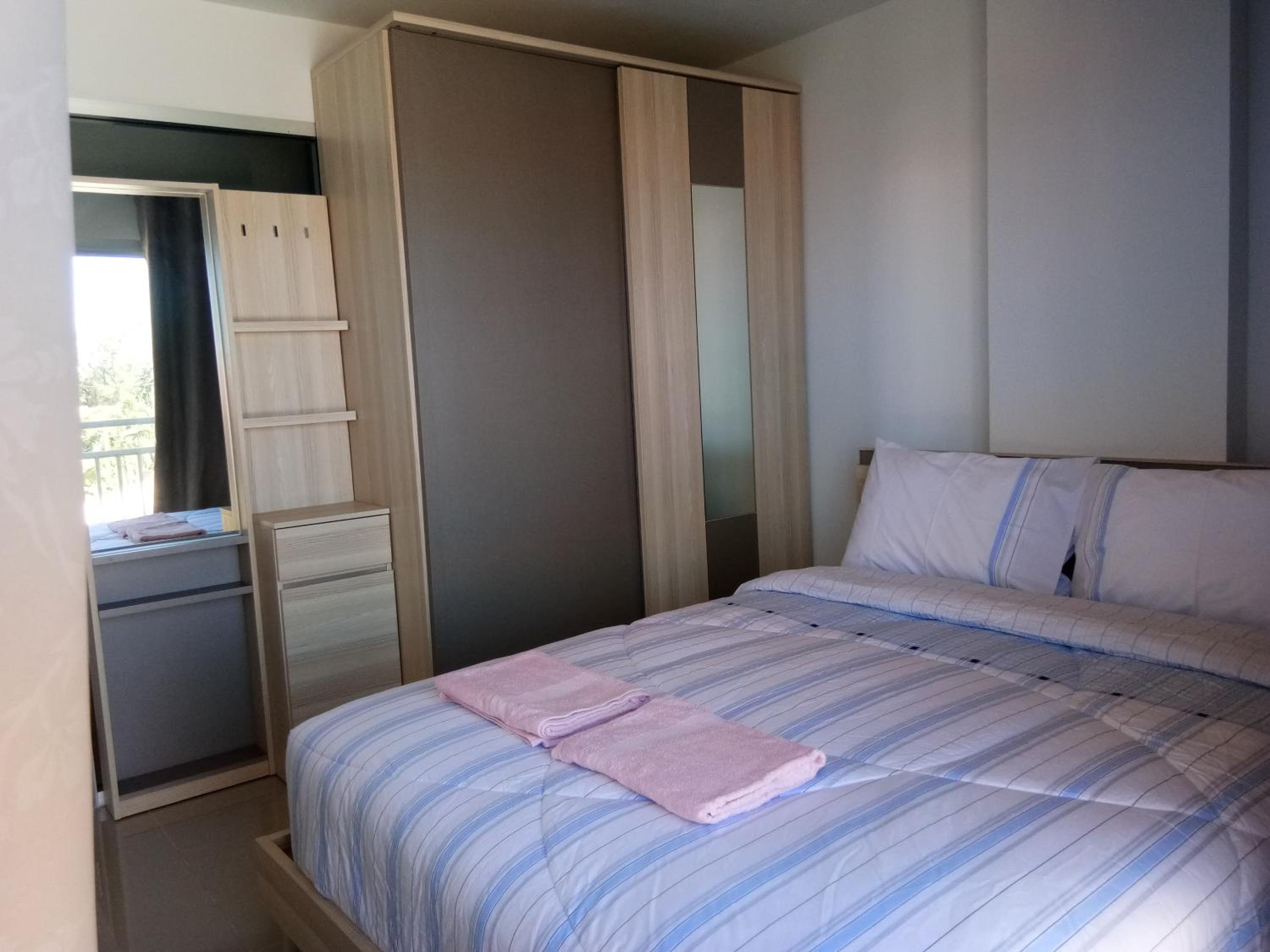 Apartment with Garden View - Photo 3