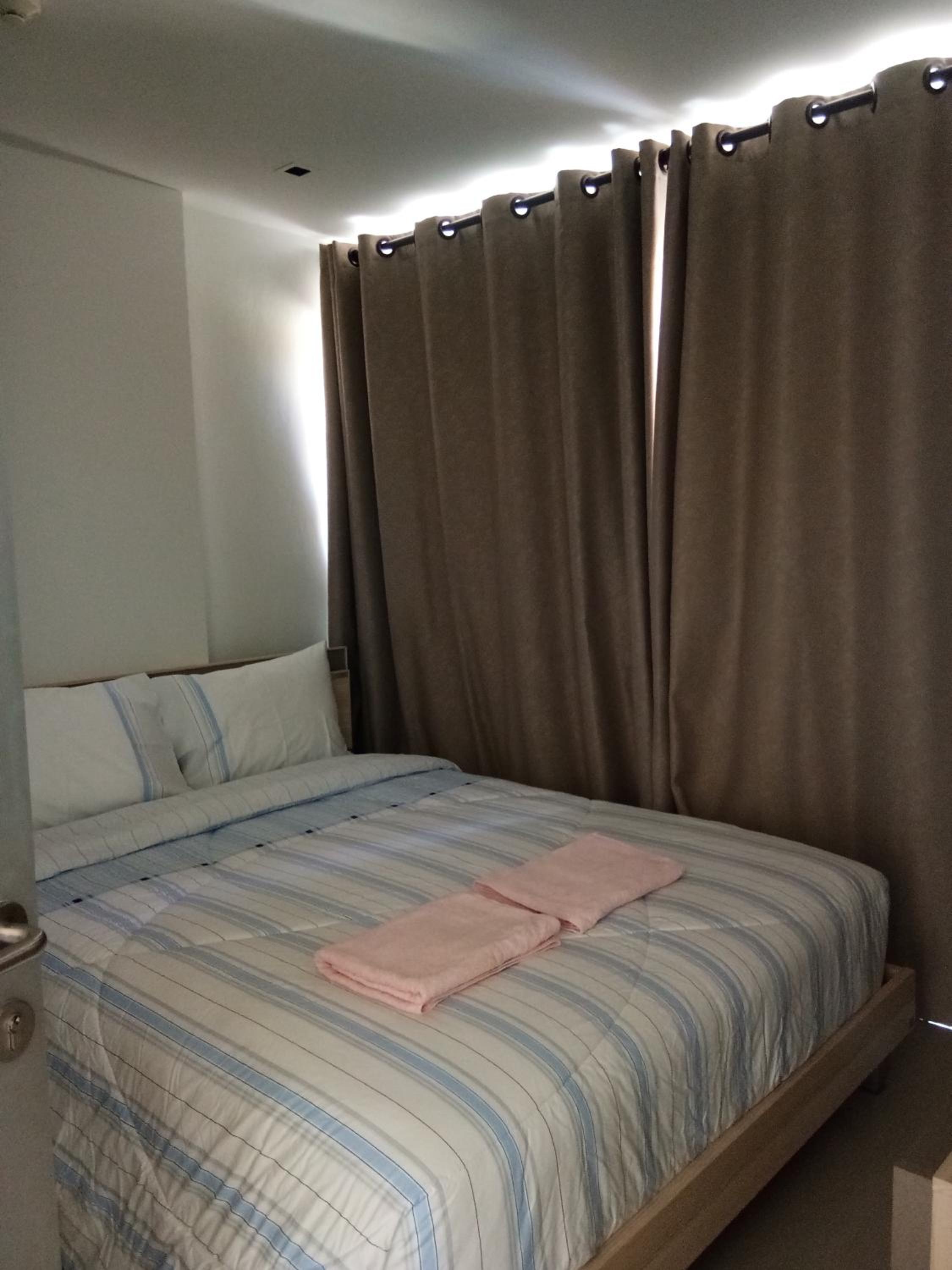 Apartment with Garden View - Photo 10