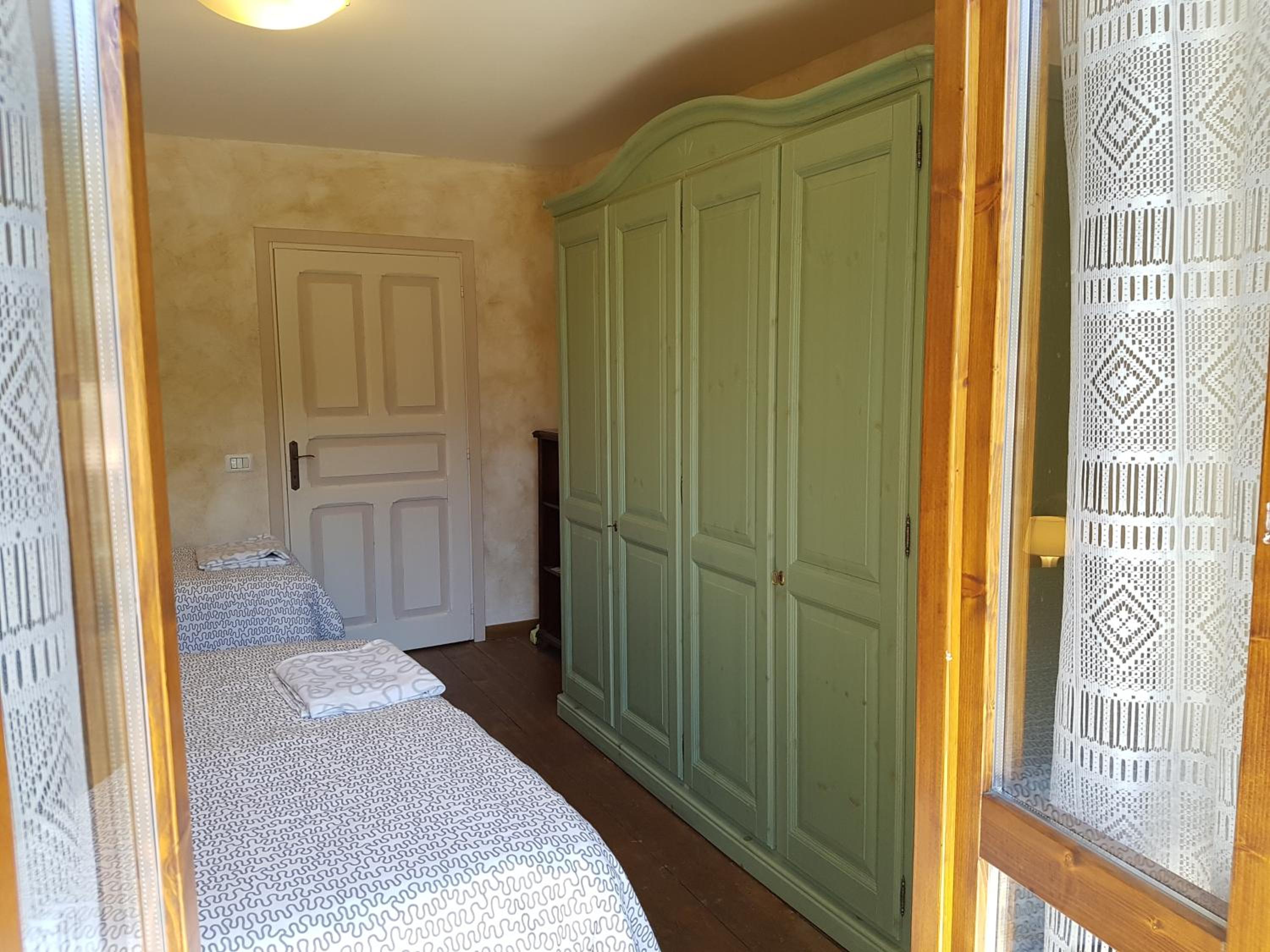One-Bedroom Apartment - Photo 35