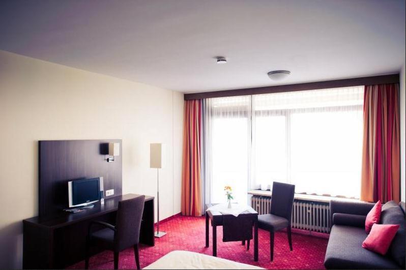 Small Double Room photo 2