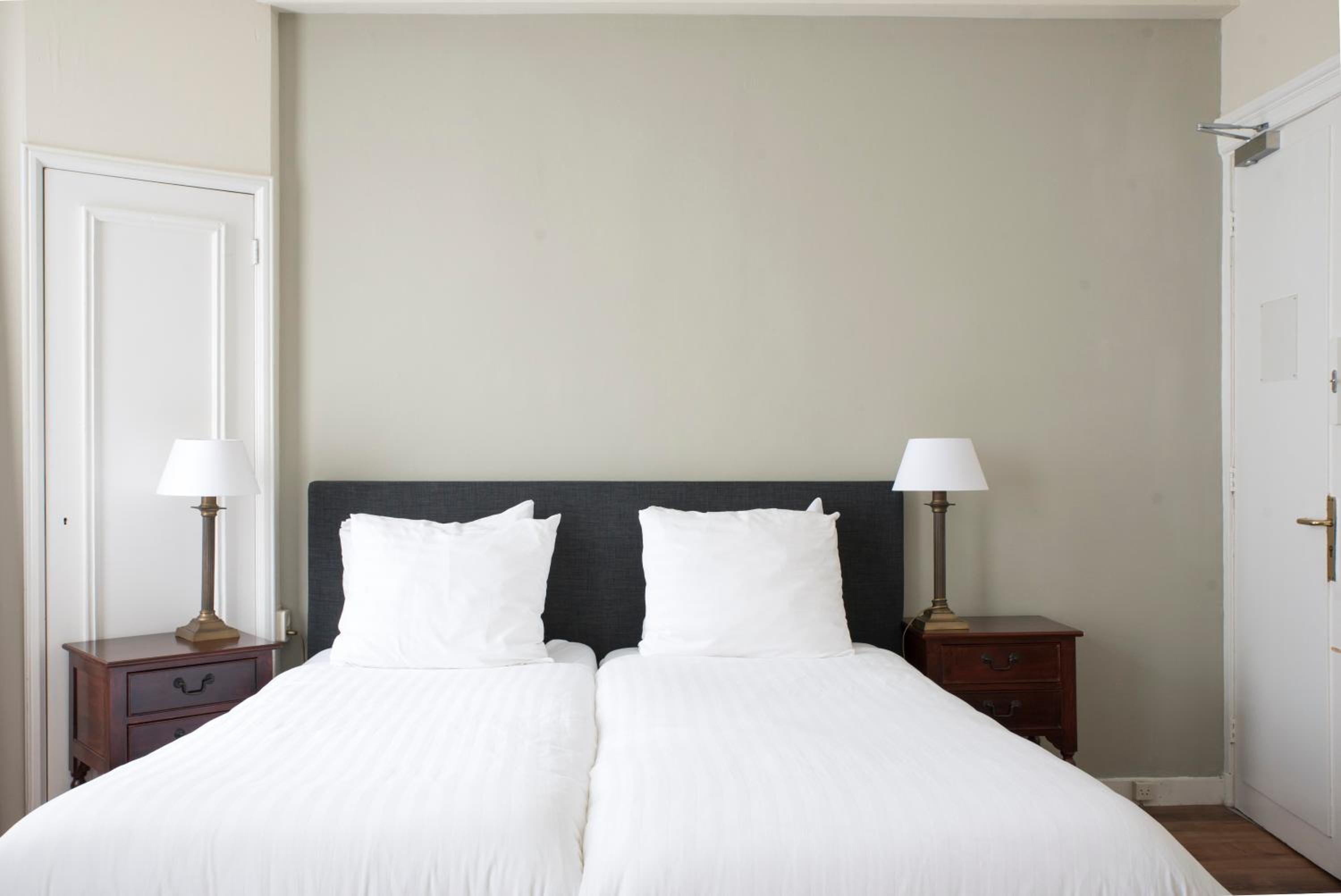 Twin Room - Photo 4
