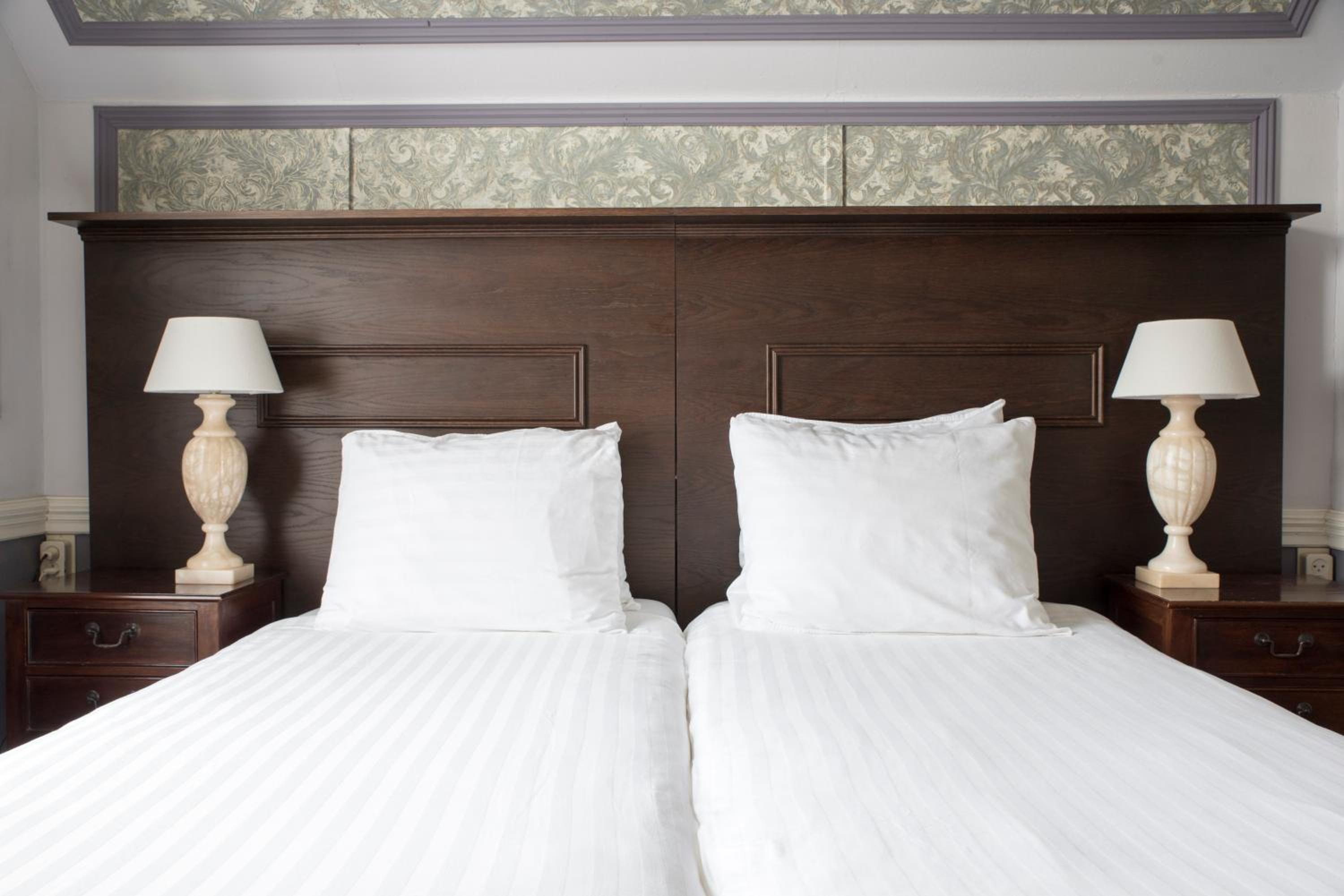 Twin Room - Photo 6