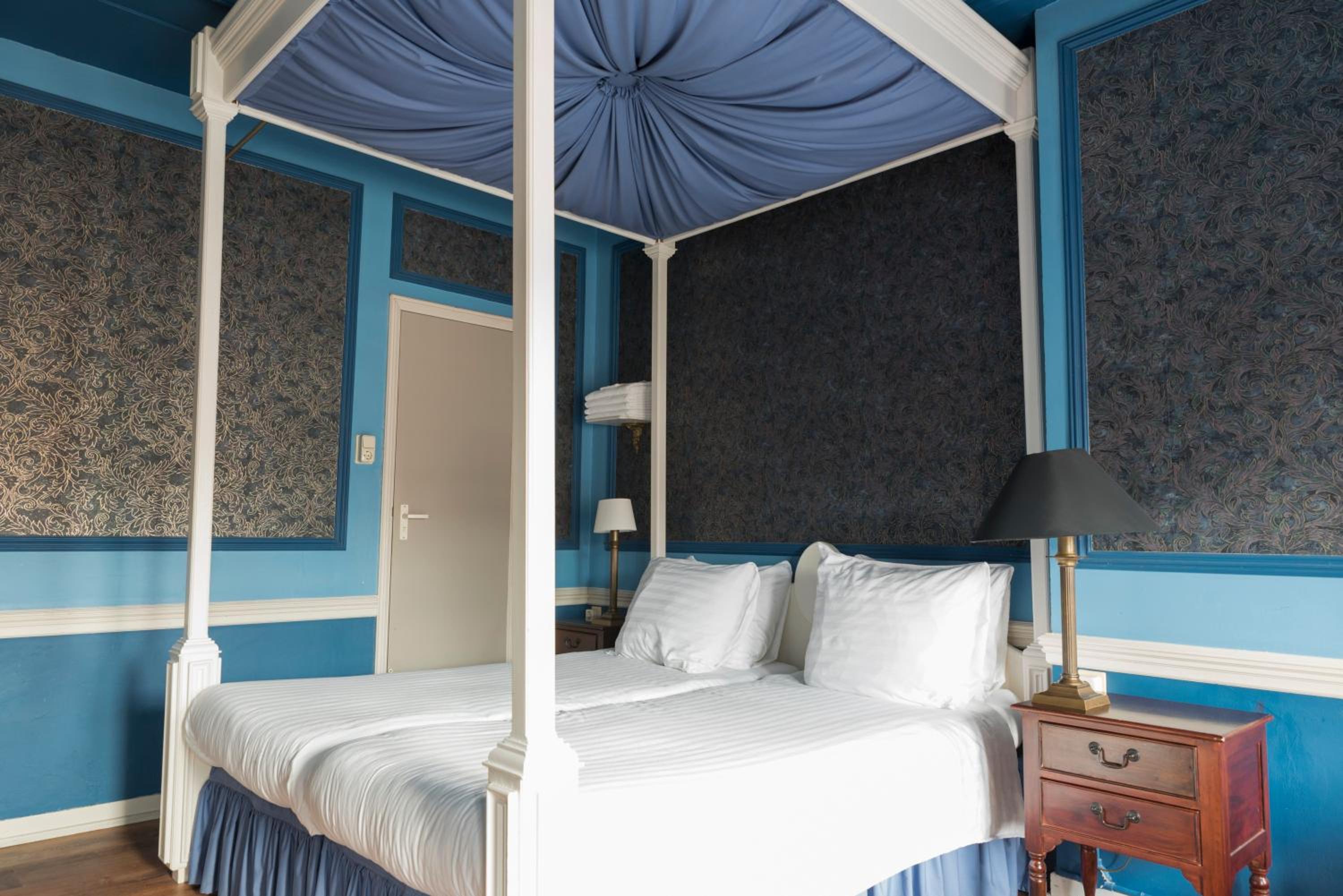 Double Room - Photo 8