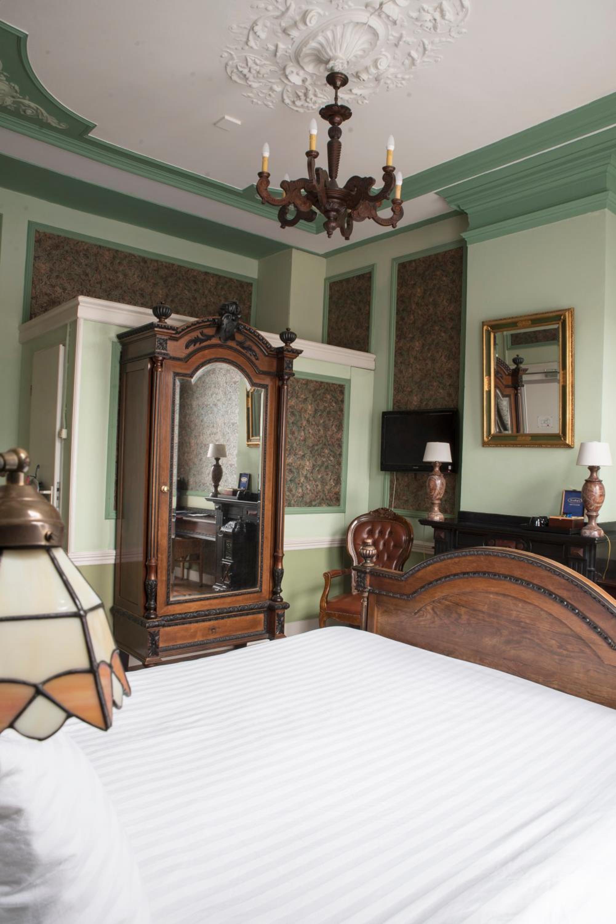 Double Room - Photo 32