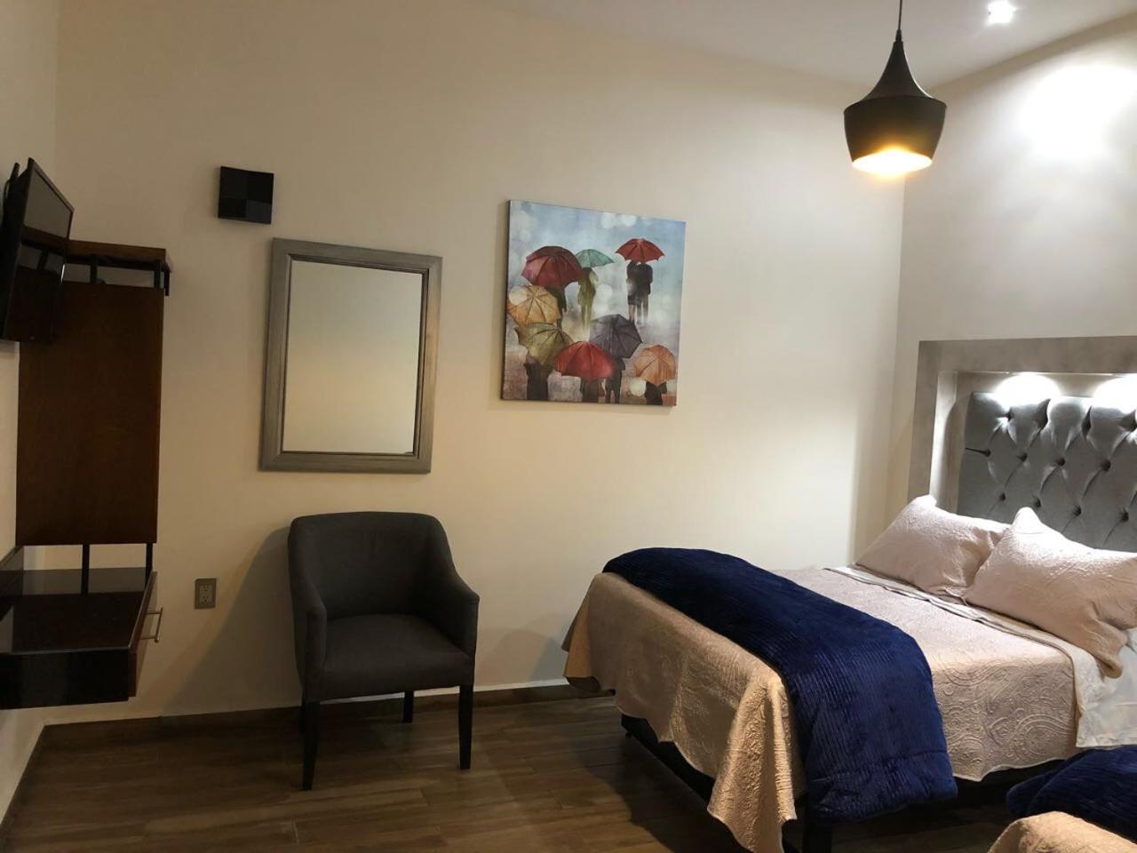 Deluxe Double Room with Two Double Beds photo 3